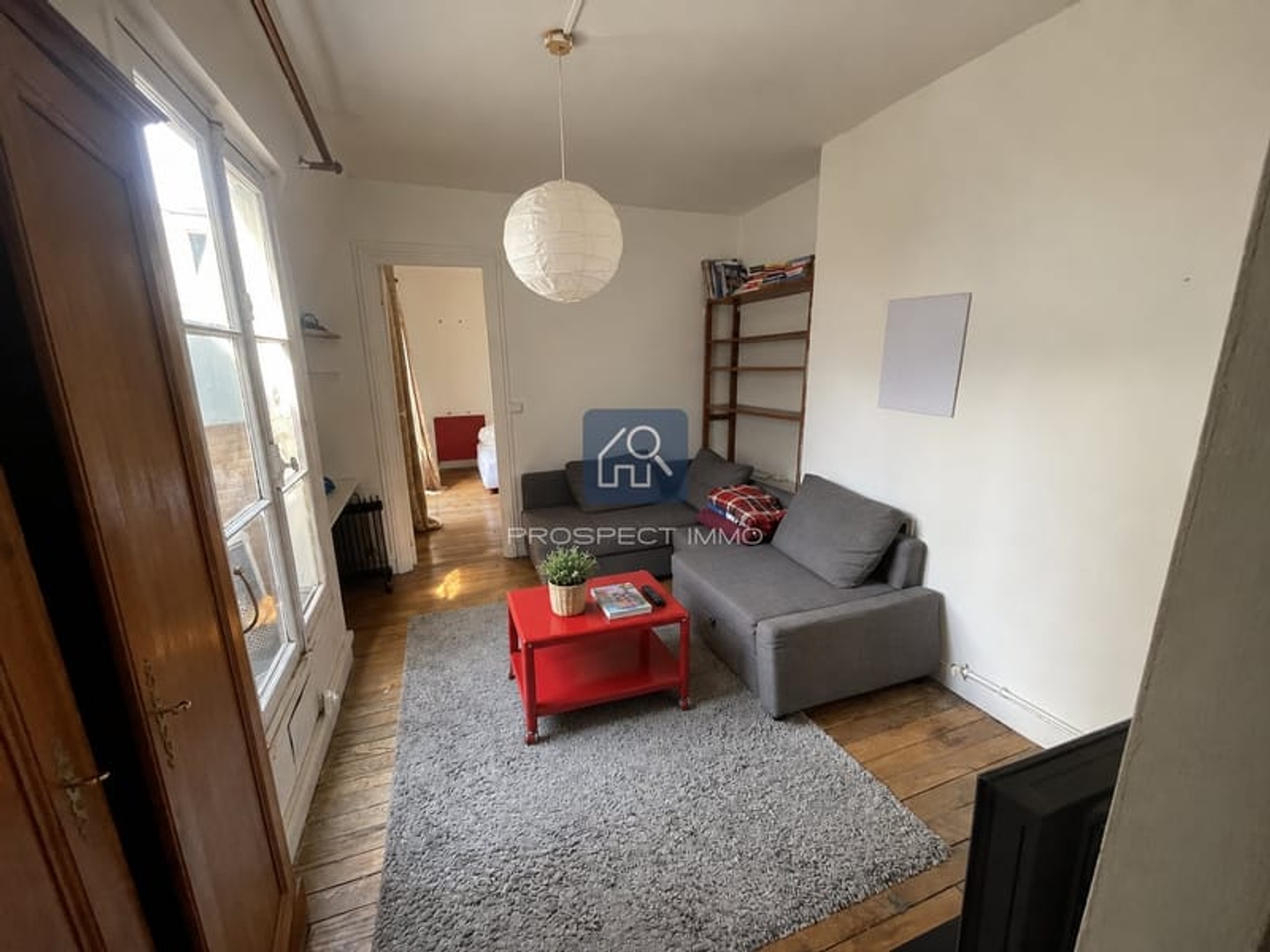 Charmant T2 avec balcon Paris 5e dernier étage