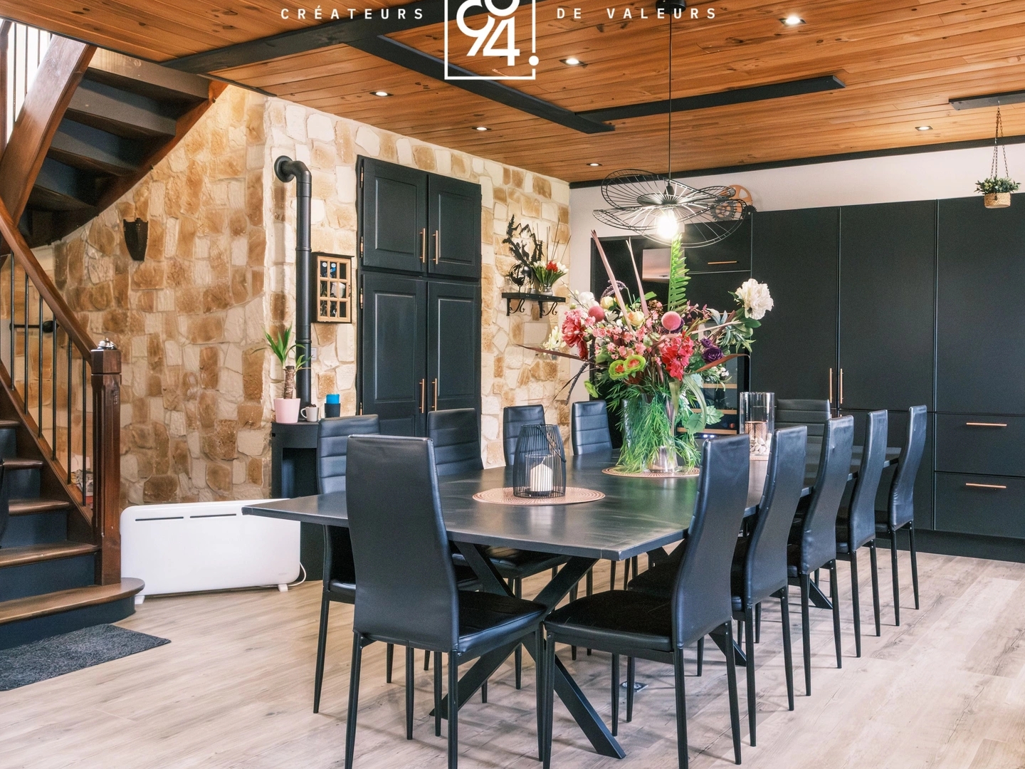 Maison à vendre - 6 pièces - 220m2 - La Bridoire (73520)