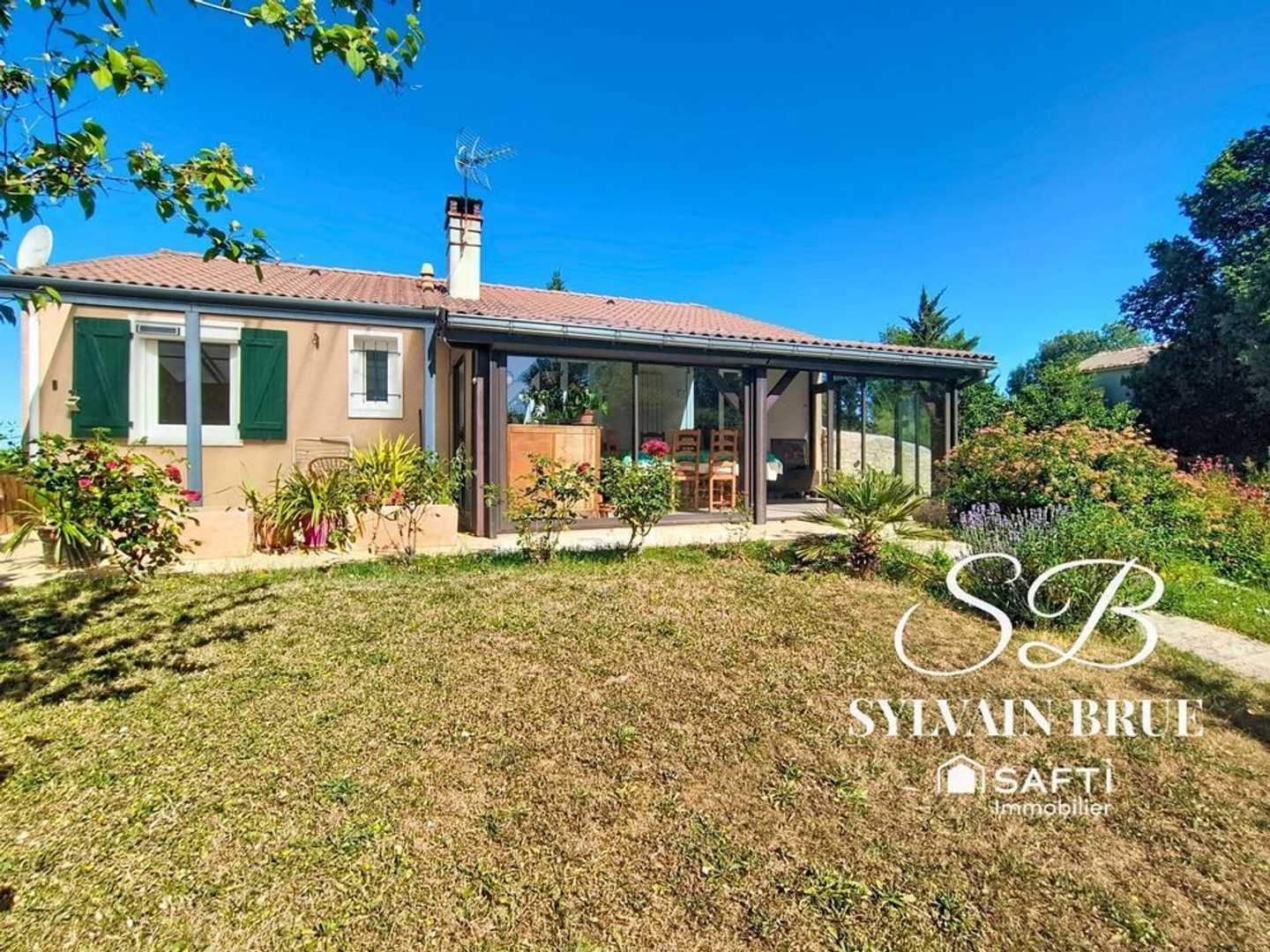 Maison familiale plain pied avec sous-sol aménagé