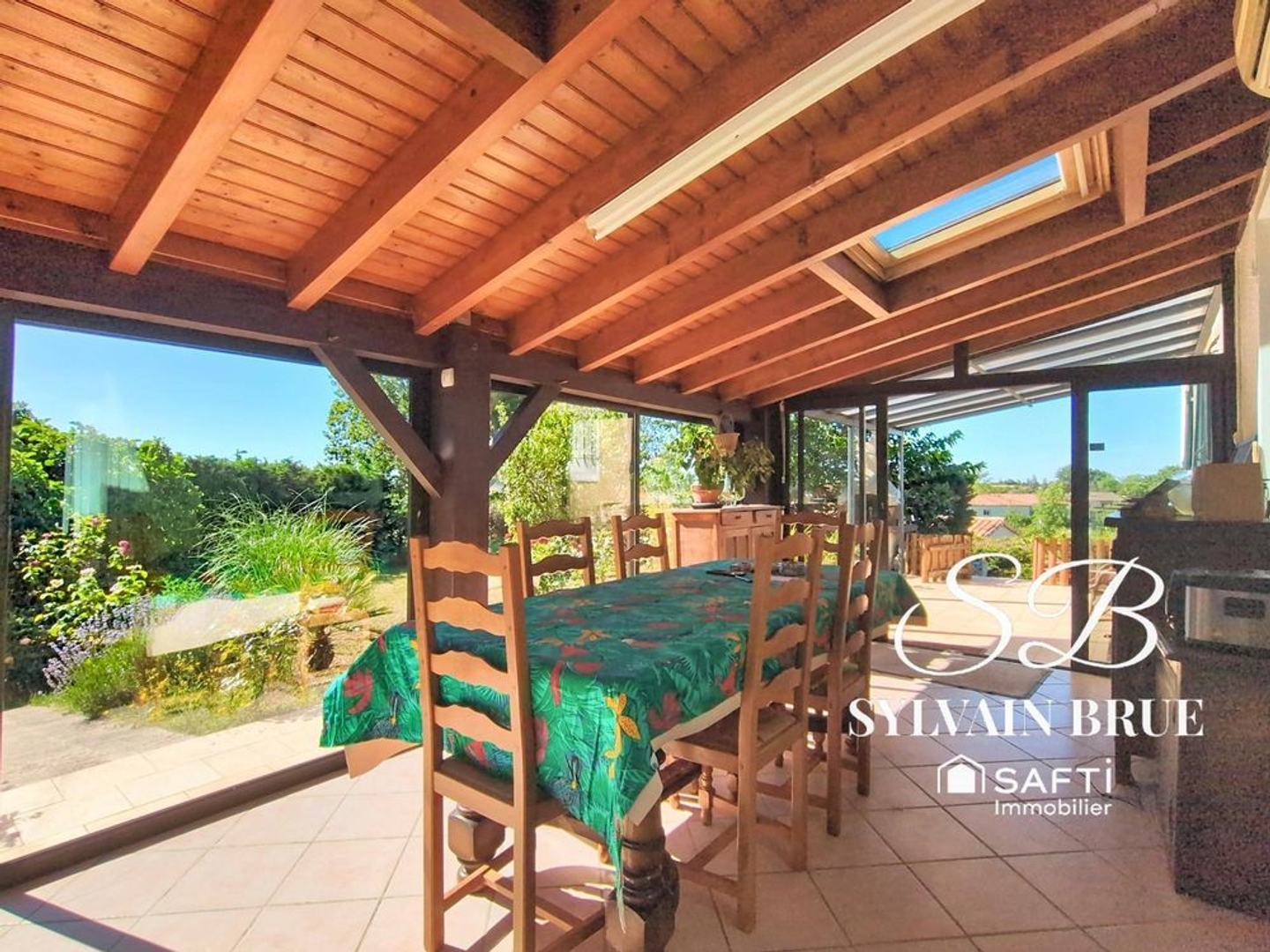 Maison à vendre - 6 pièces - 142m2 - Trespoux-Rassiels (46090)