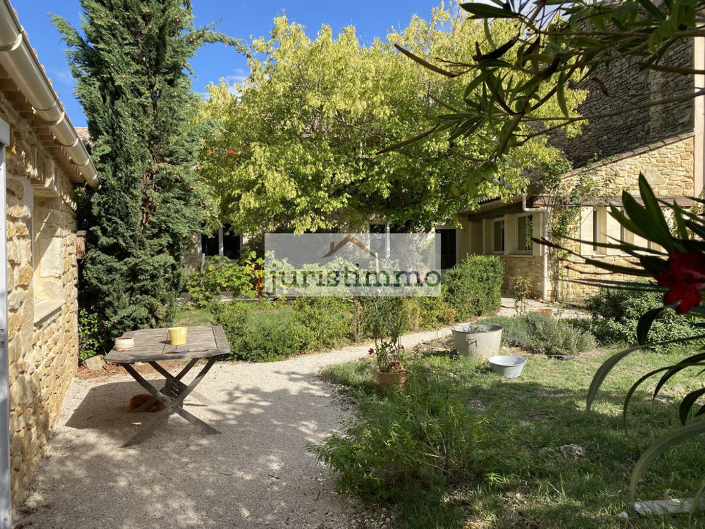 Nouveauté à Uchaux - Mas en pierres de 183 m2