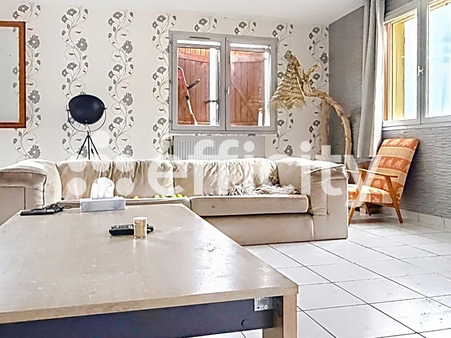 Maison à vendre - 6 pièces - 142m2 - La Monnerie-Le-Mo... (63650)