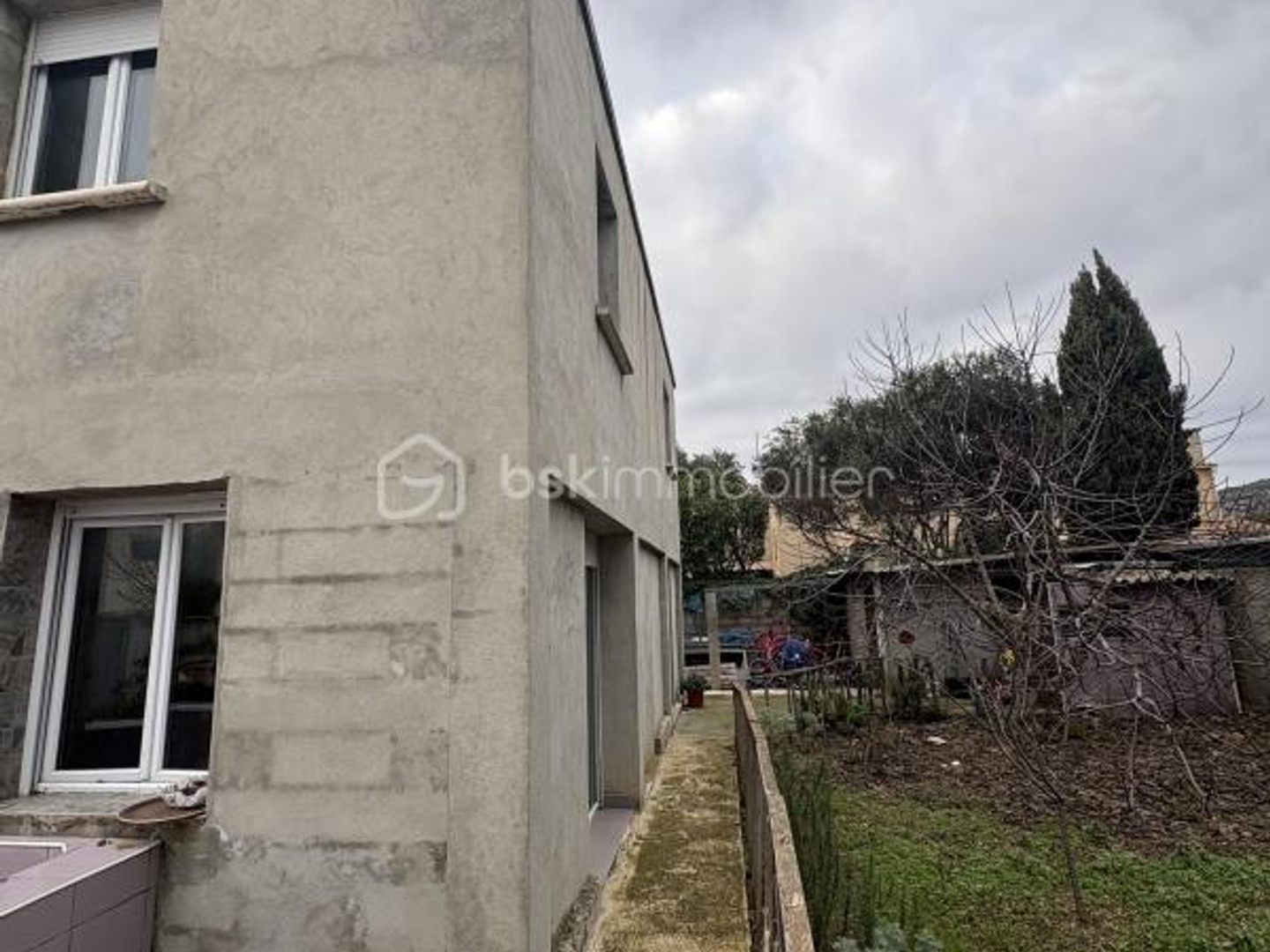 Immeuble à vendre - 11 pièces - 240m2 - Frontignan (34110)