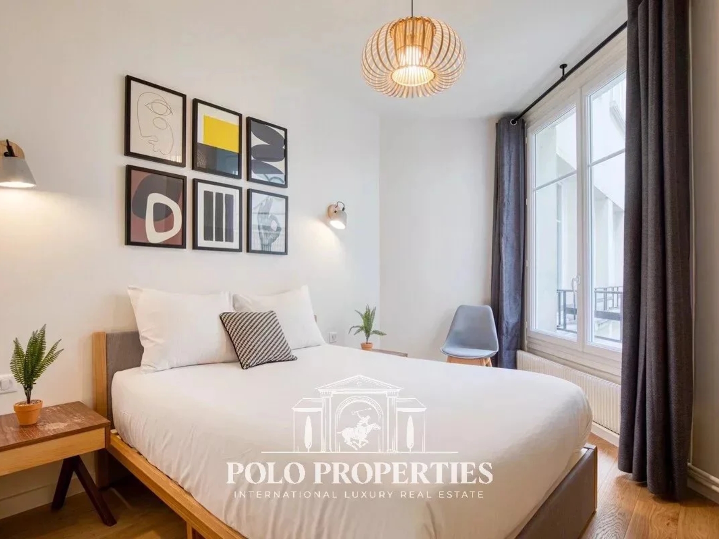 Immeuble à vendre - 4 pièces - 110m2 - Paris 8e (75008)