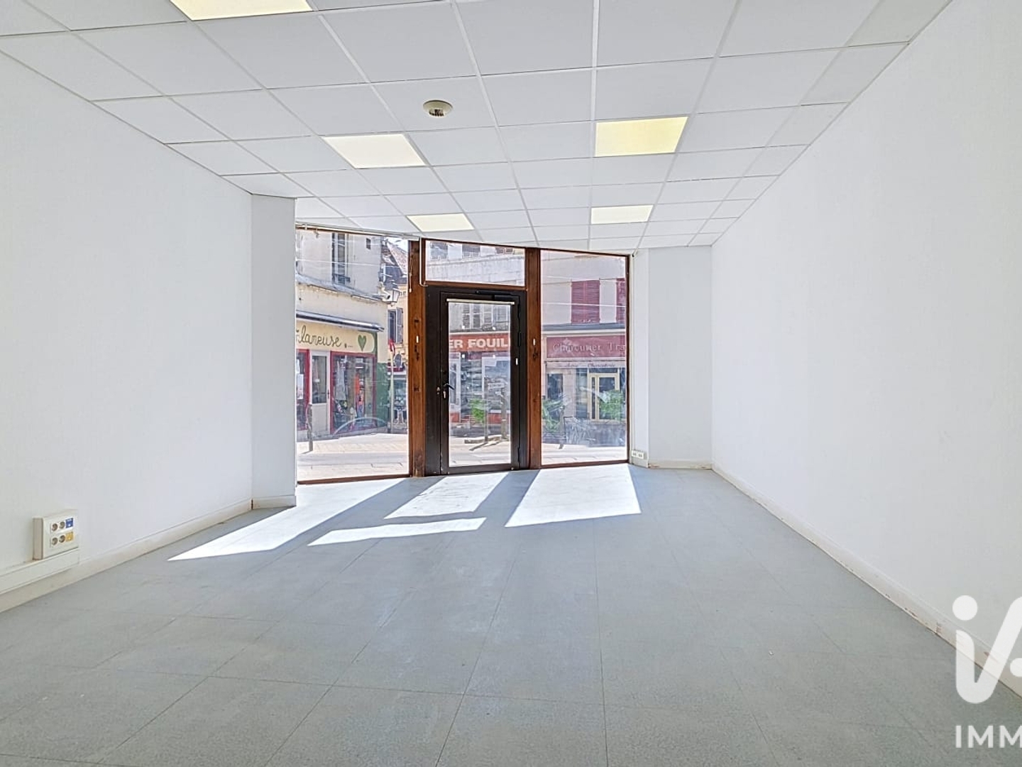Immeuble à vendre - 279m2 - Tonnerre (89700)