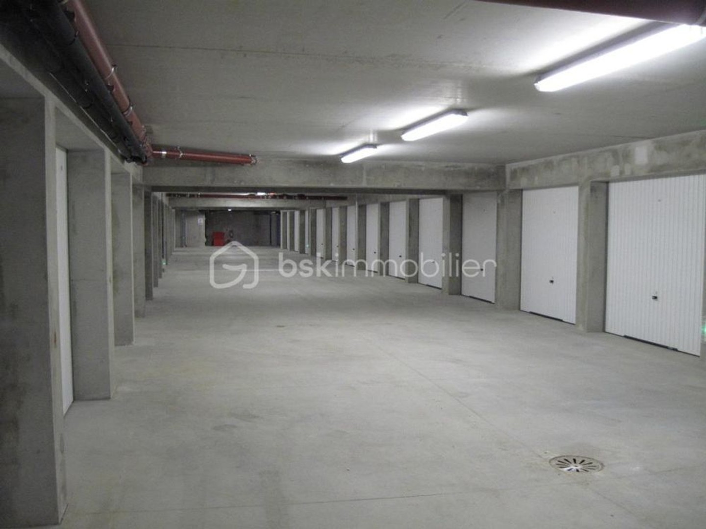 A VENDRE GARAGE FERME INDIVIDUEL DE 13M² A CANET PLAGE - CANET SUD - RESIDENCE LES TROIS MATS - A DEUX PAS DE LA PLAGE
