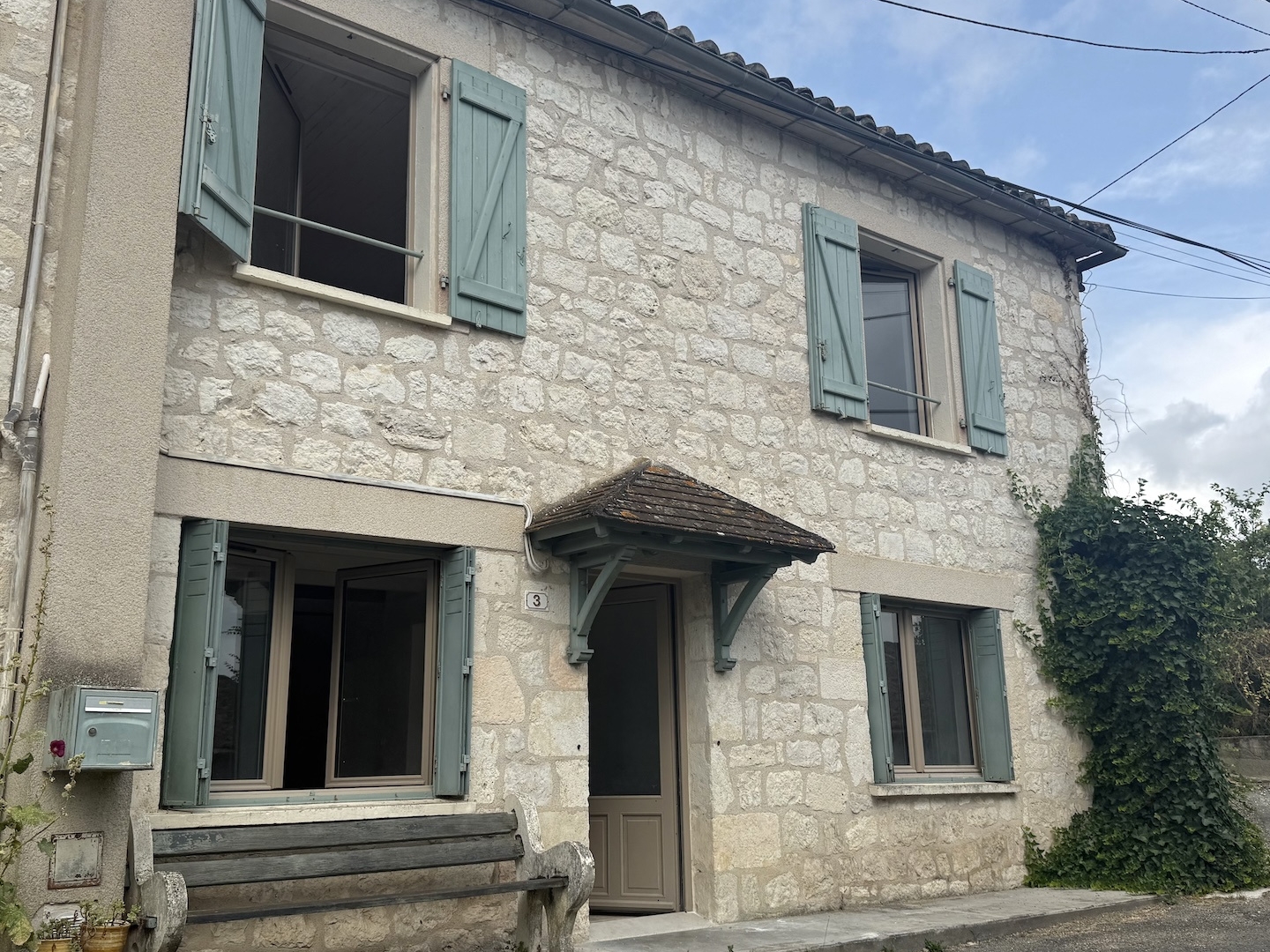 Maison de village avec 2 chambres