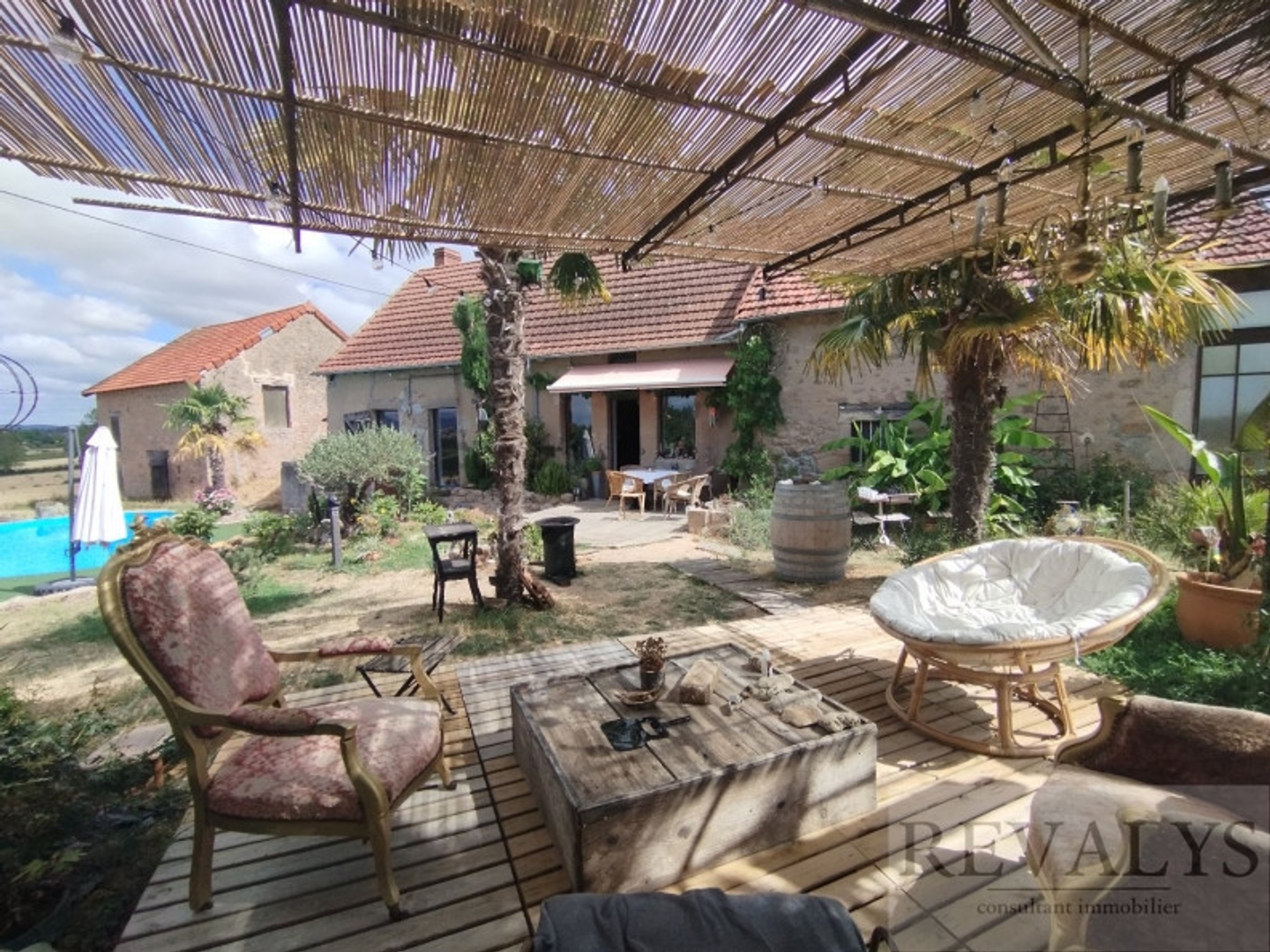 Maison à vendre - 8 pièces - 250m2 - Brion (71190)