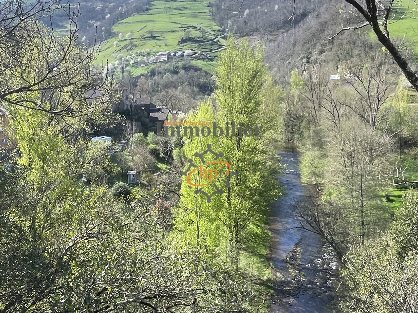Maison à vendre - 2 pièces - 80m2 - Balaguier-Sur-Rance (12380)