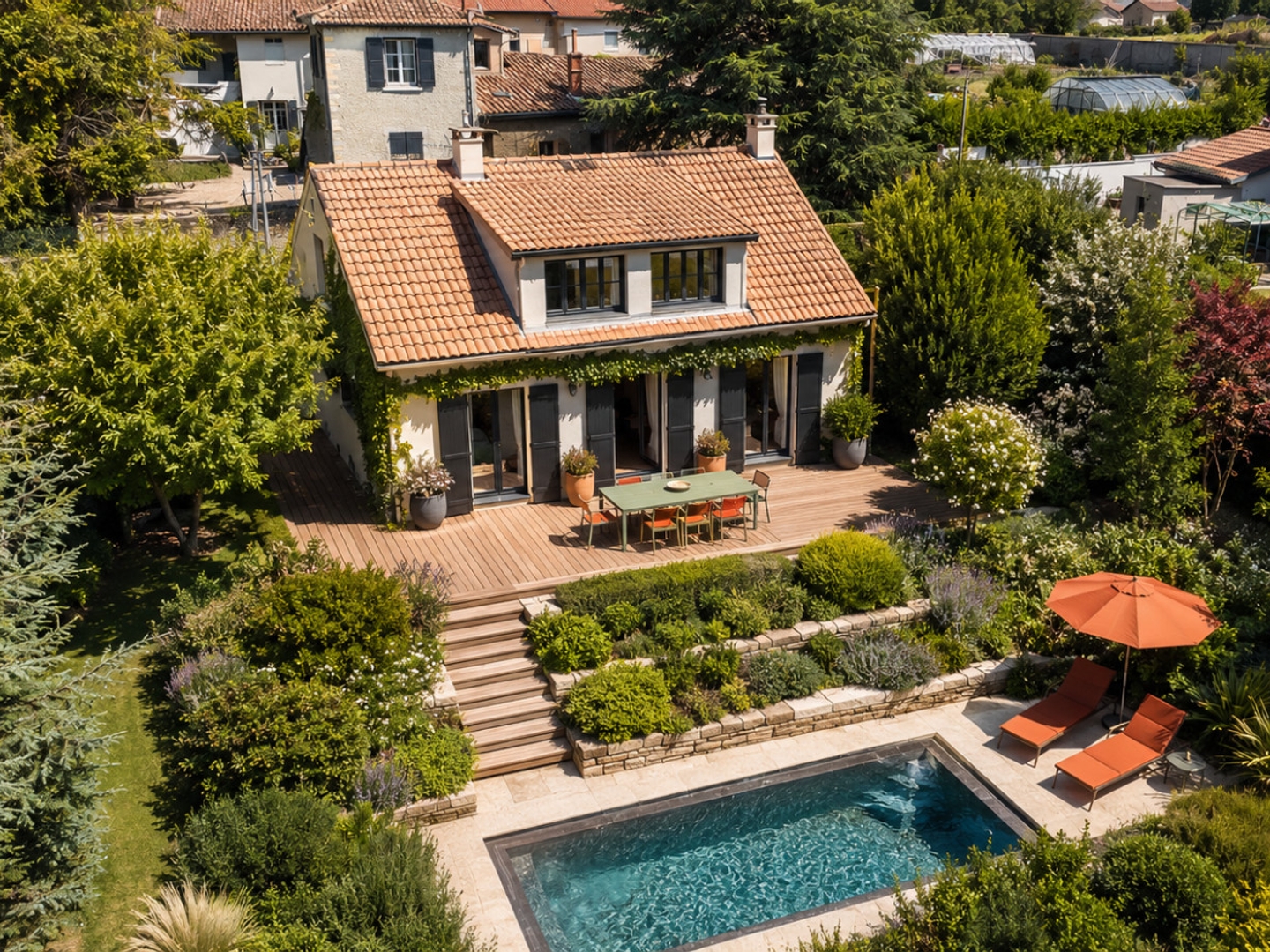 Maison familiale 162 m² avec parc de 1 600 m² piscinable à Saint-Cyr-au-Mont-d'Or