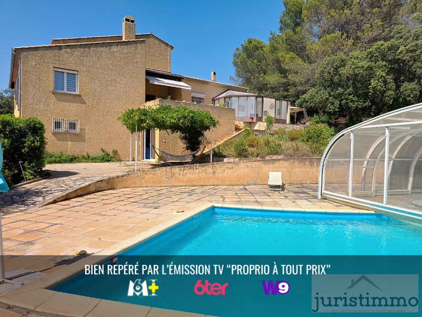 Propriété avec vue à Chateauneuf de Gadagne