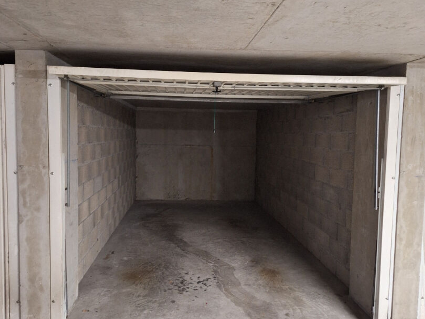 Parking / garage / box à vendre - Caluire-Et-Cuire (69300)