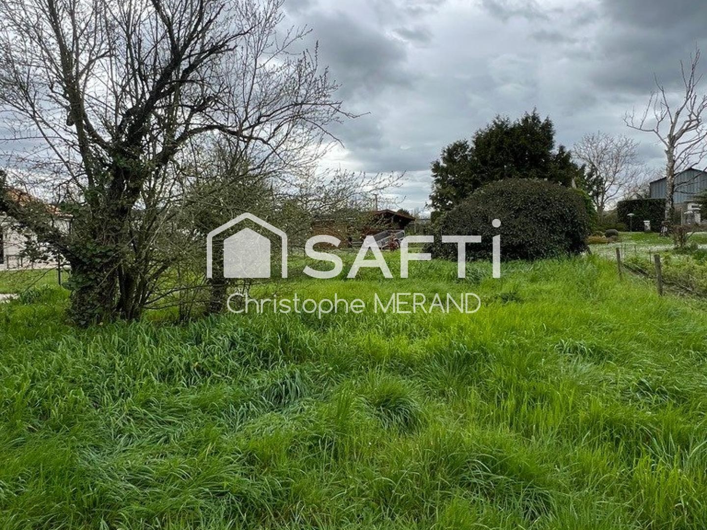 Maison à vendre - 6 pièces - 82m2 - Leigné-Sur-Usseau (86230)