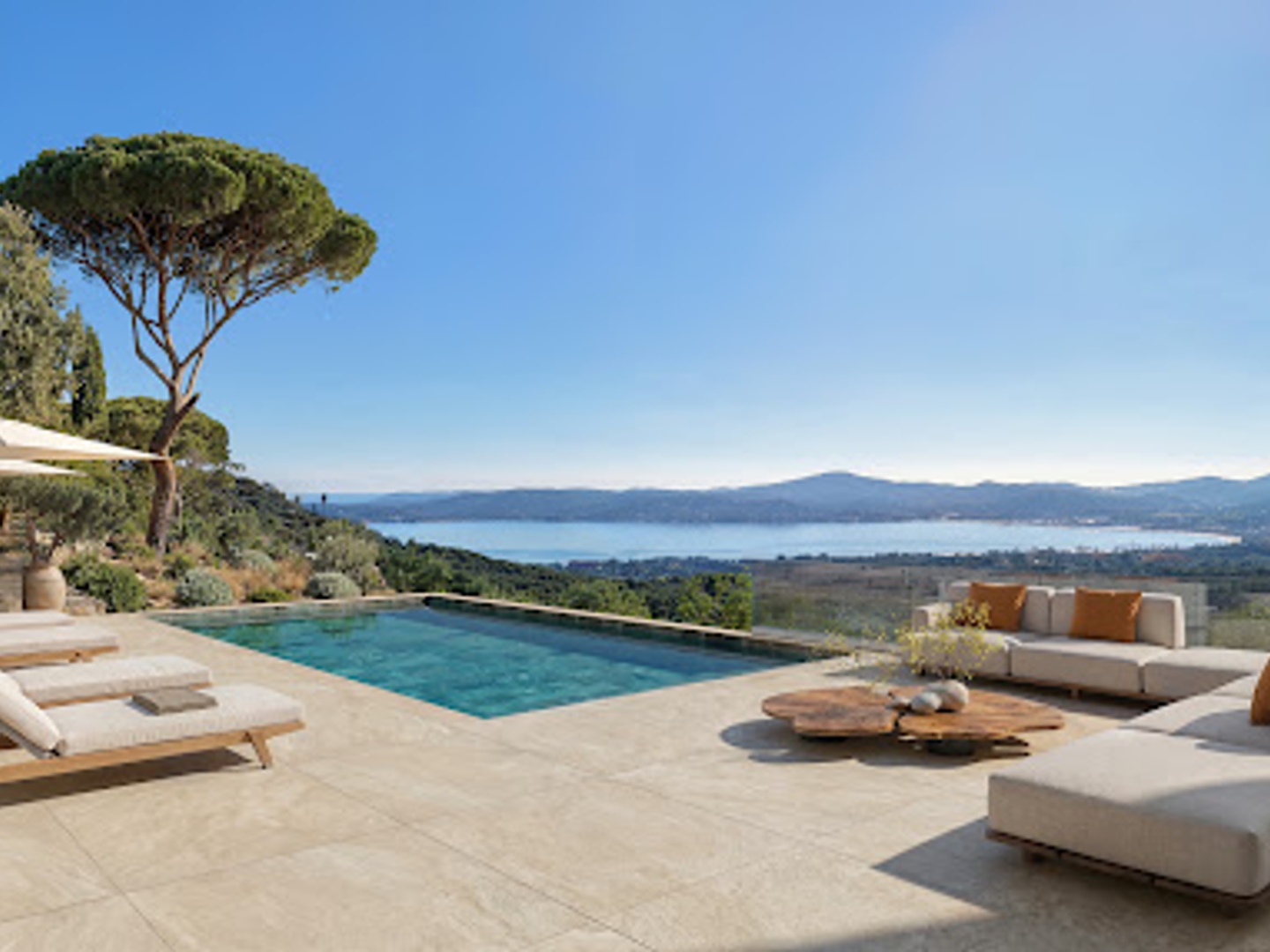 Villa 6 pièces 360 m²
