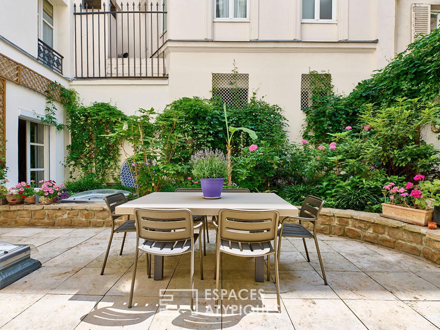 Appartement à vendre - 5 pièces - 200m2 - Paris 8e (75008)