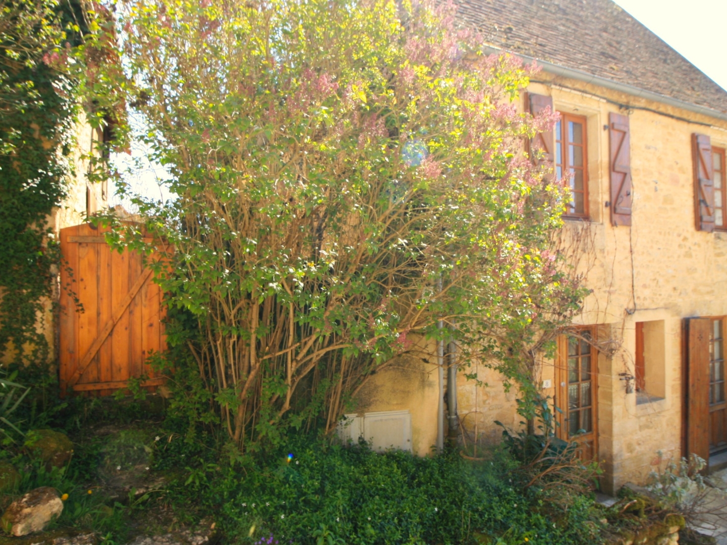 Maison à vendre - 4 pièces - 76m2 - Plazac (24580)