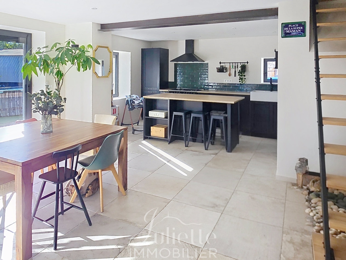 Maison à vendre - 6 pièces - 170m2 - Saint-Agoulin (63260)