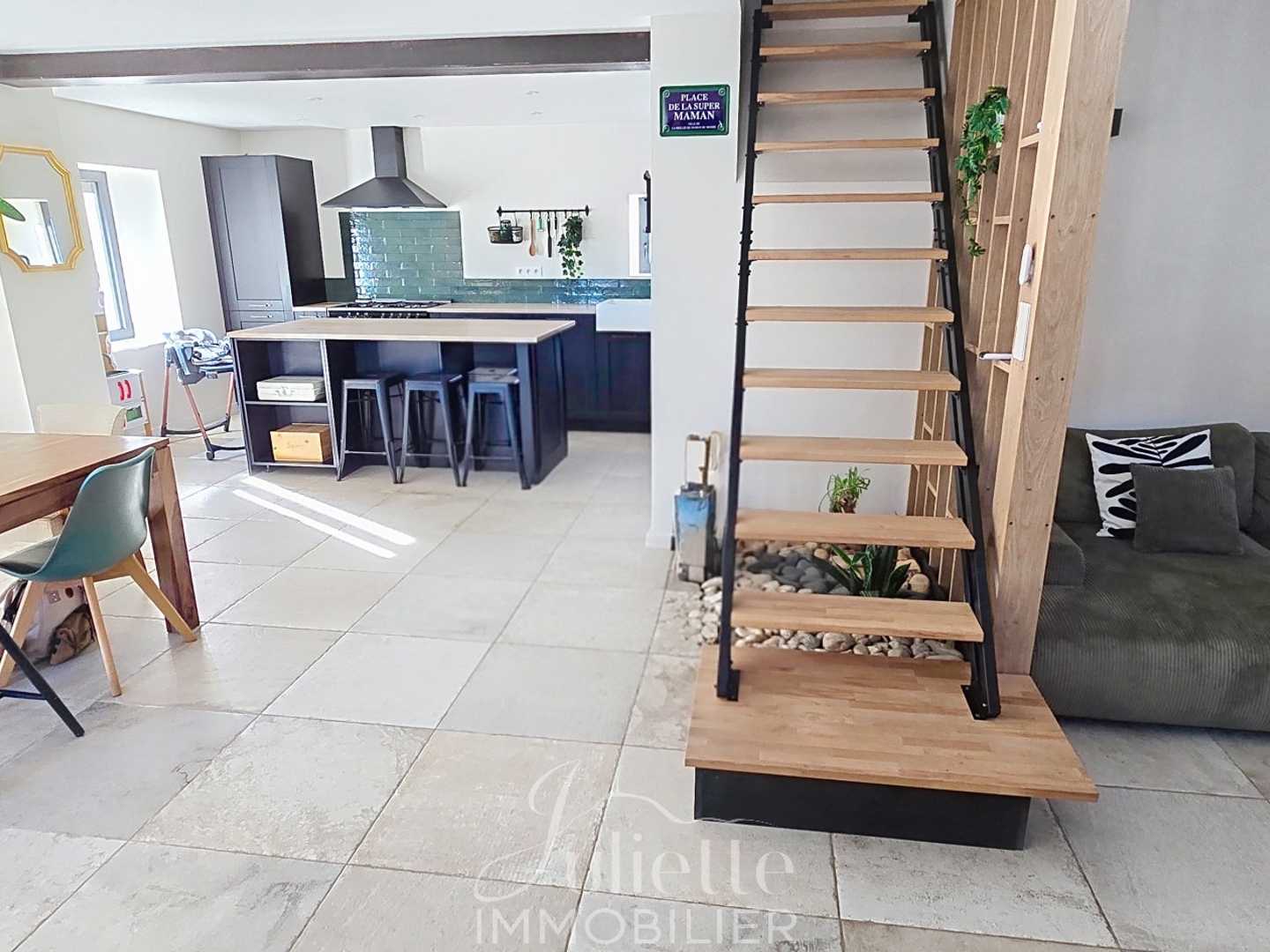 Maison à vendre - 6 pièces - 170m2 - Saint-Agoulin (63260)