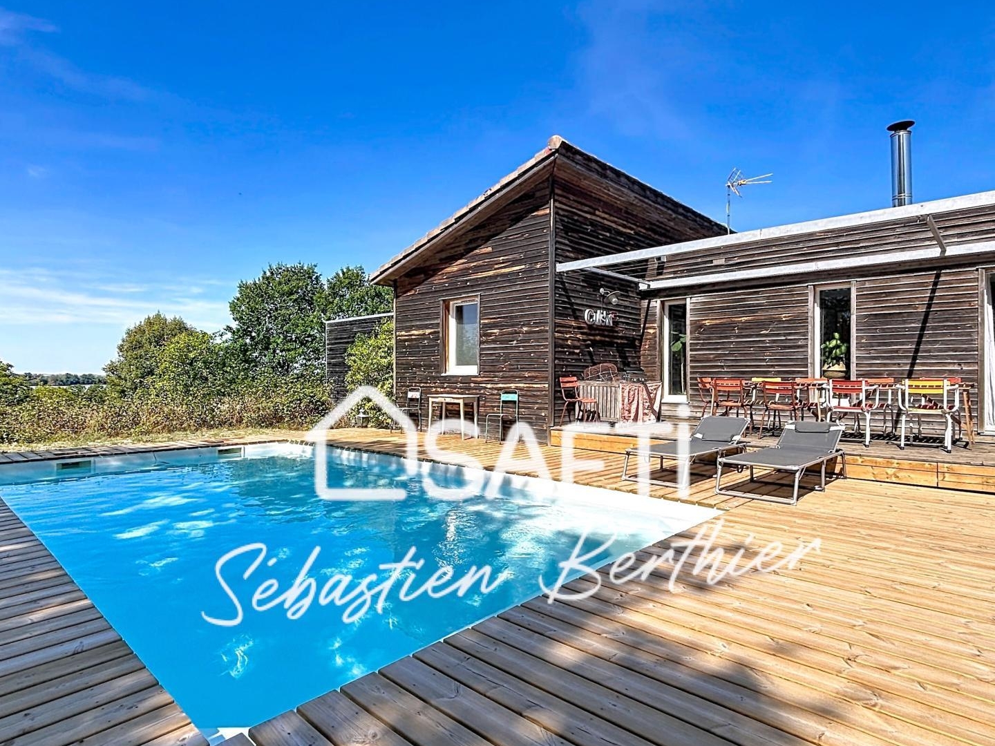Maison bois - 3 chambres + bureau - Piscine - Grand garage - Lavaur