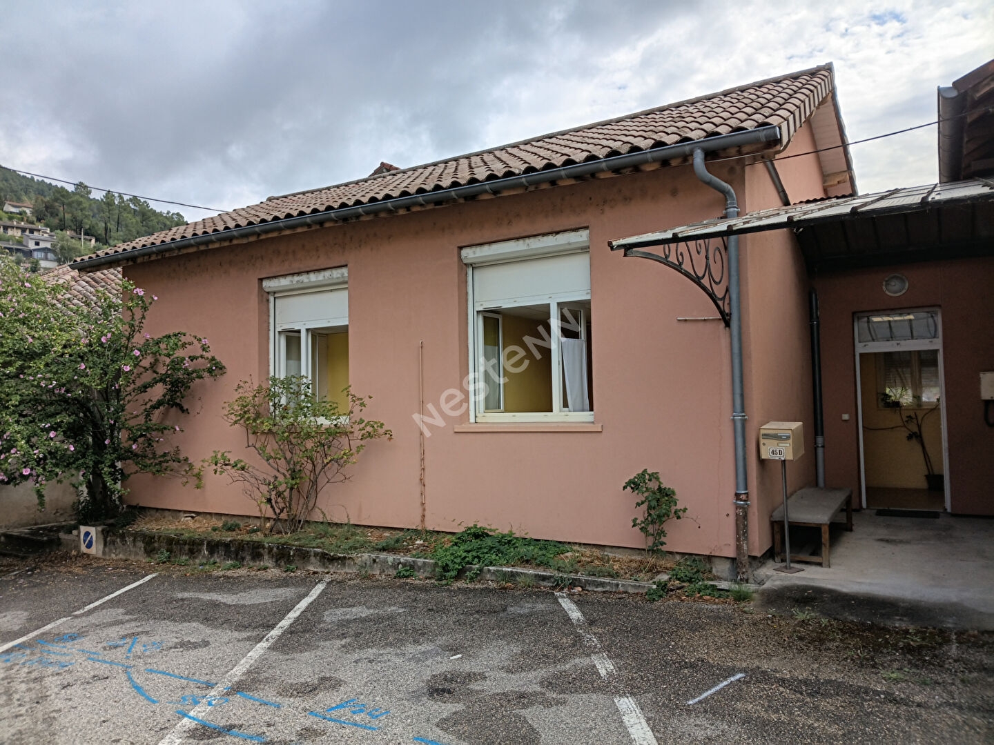 Local professionnel Saint Sauveur De Montagut 3 pièce(s) 62 m2