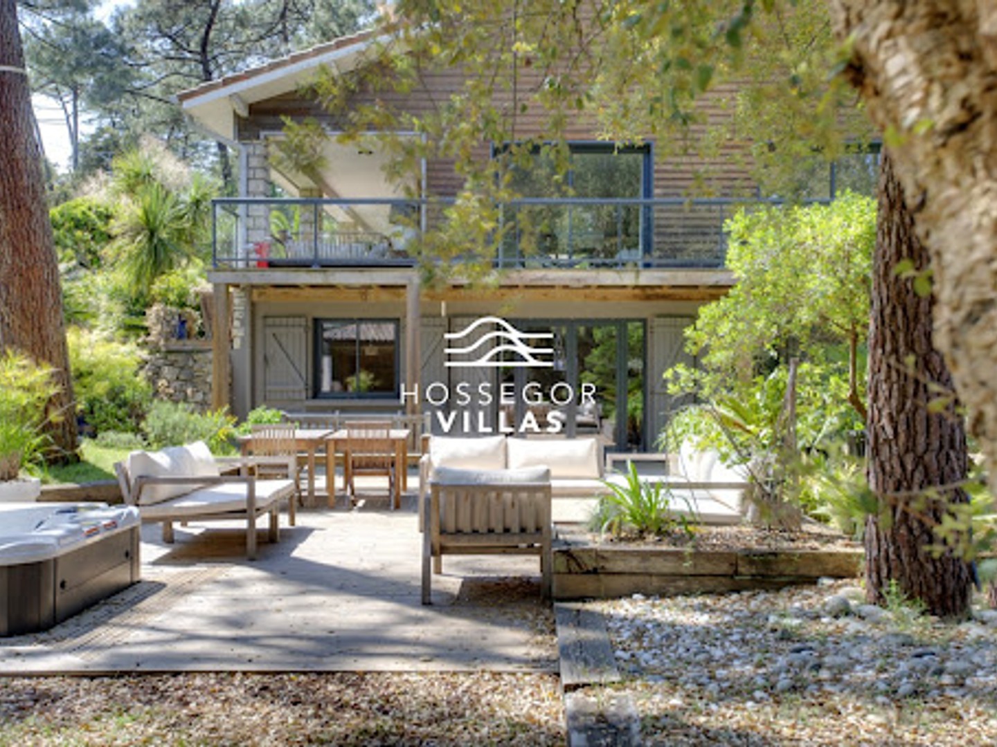 Villa 8 pièces 200 m²