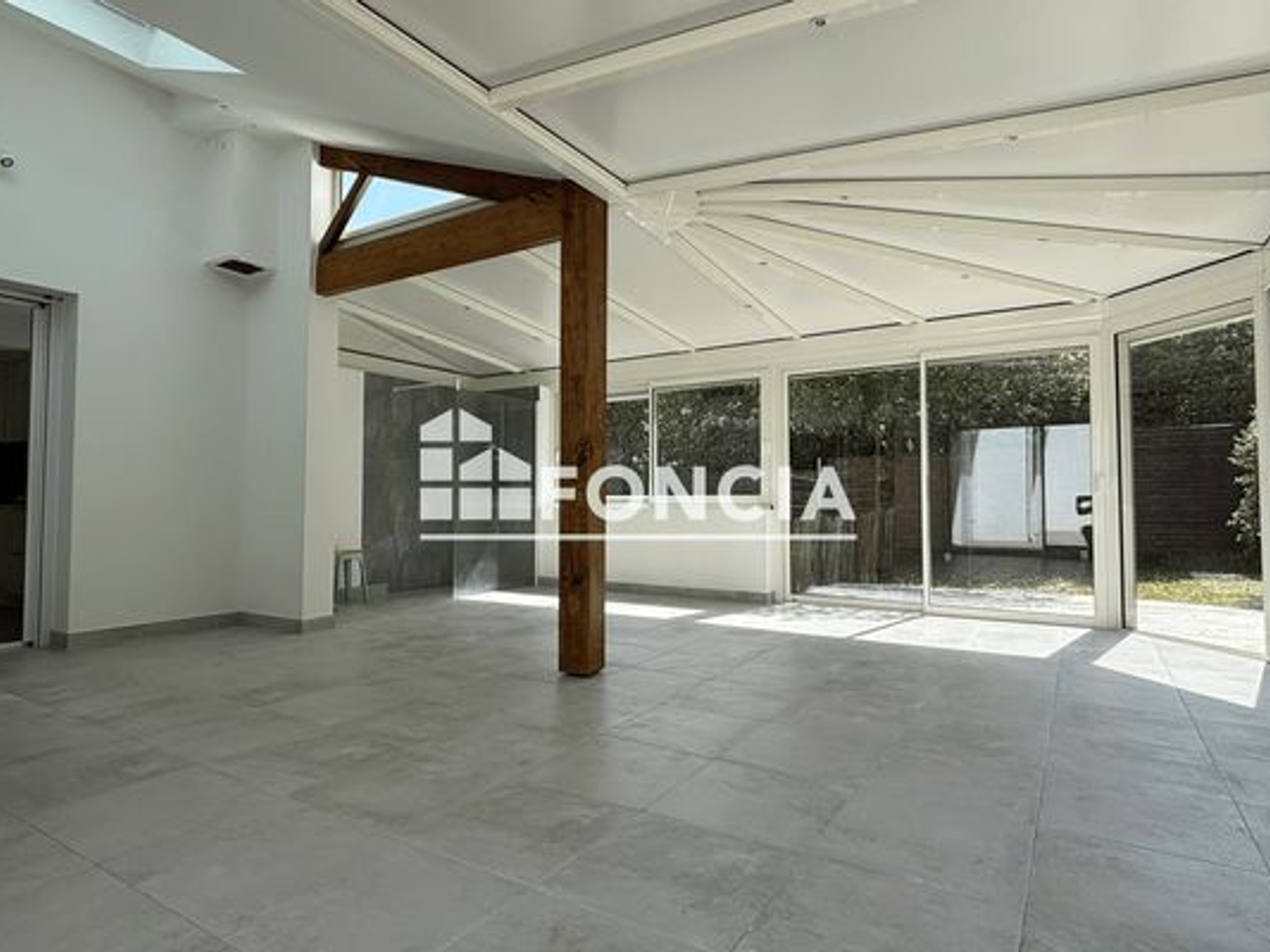 Maison à vendre - 7 pièces - 200m2 - Saint-Jean-De-Monts (85160)