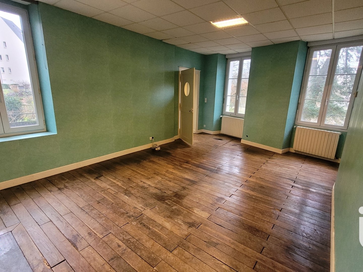 Maison avec appartements