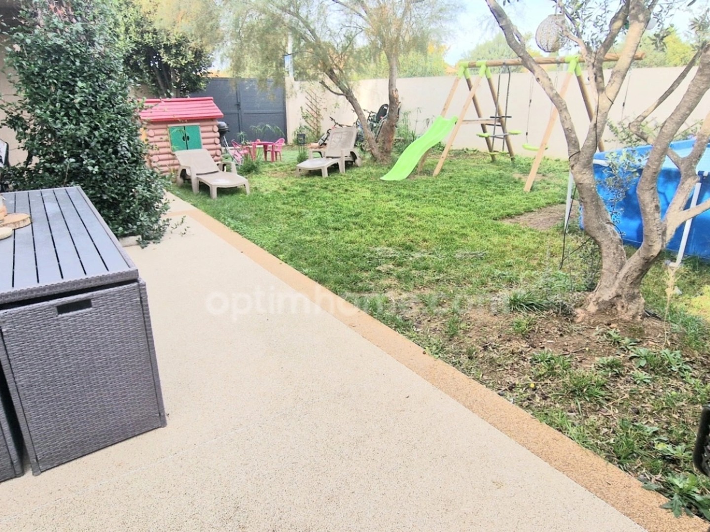 APPARTEMENT T4 TYPE PAVILLON AVEC GARAGE TERRASSE JARDIN & ZERO CHARGE!