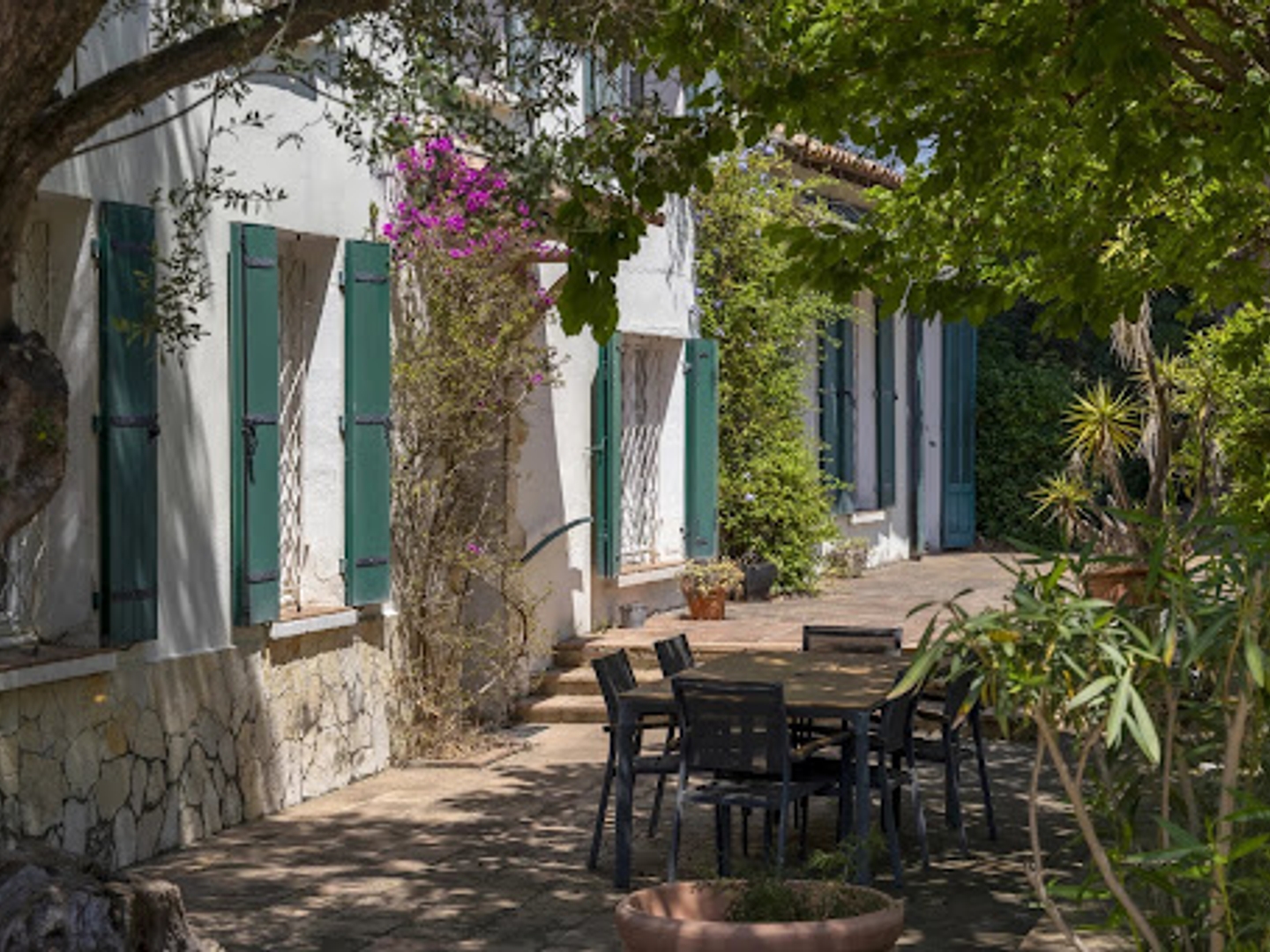 Maison à vendre - 3945m2 - Le Pradet (83220)