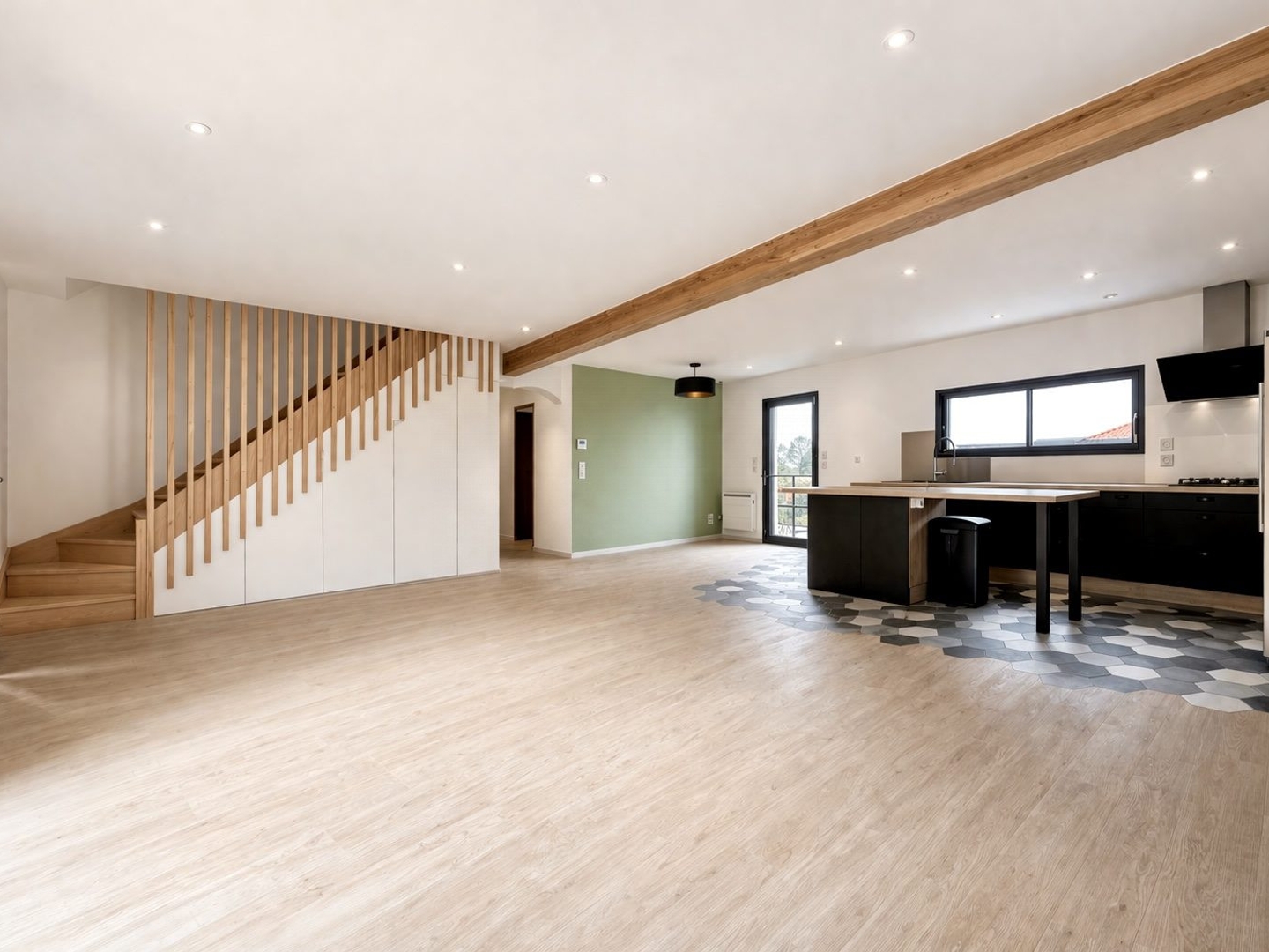 Maison à vendre - 6 pièces - 160m2 - Saint-Genès-Champ... (63122)