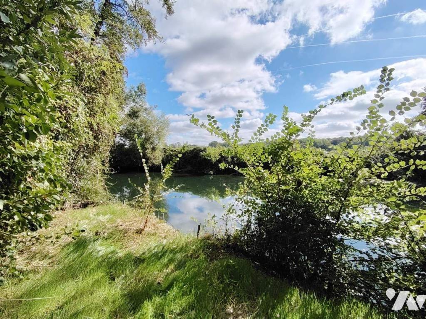 Terrain à vendre - 2050m2 - Naintré (86530)