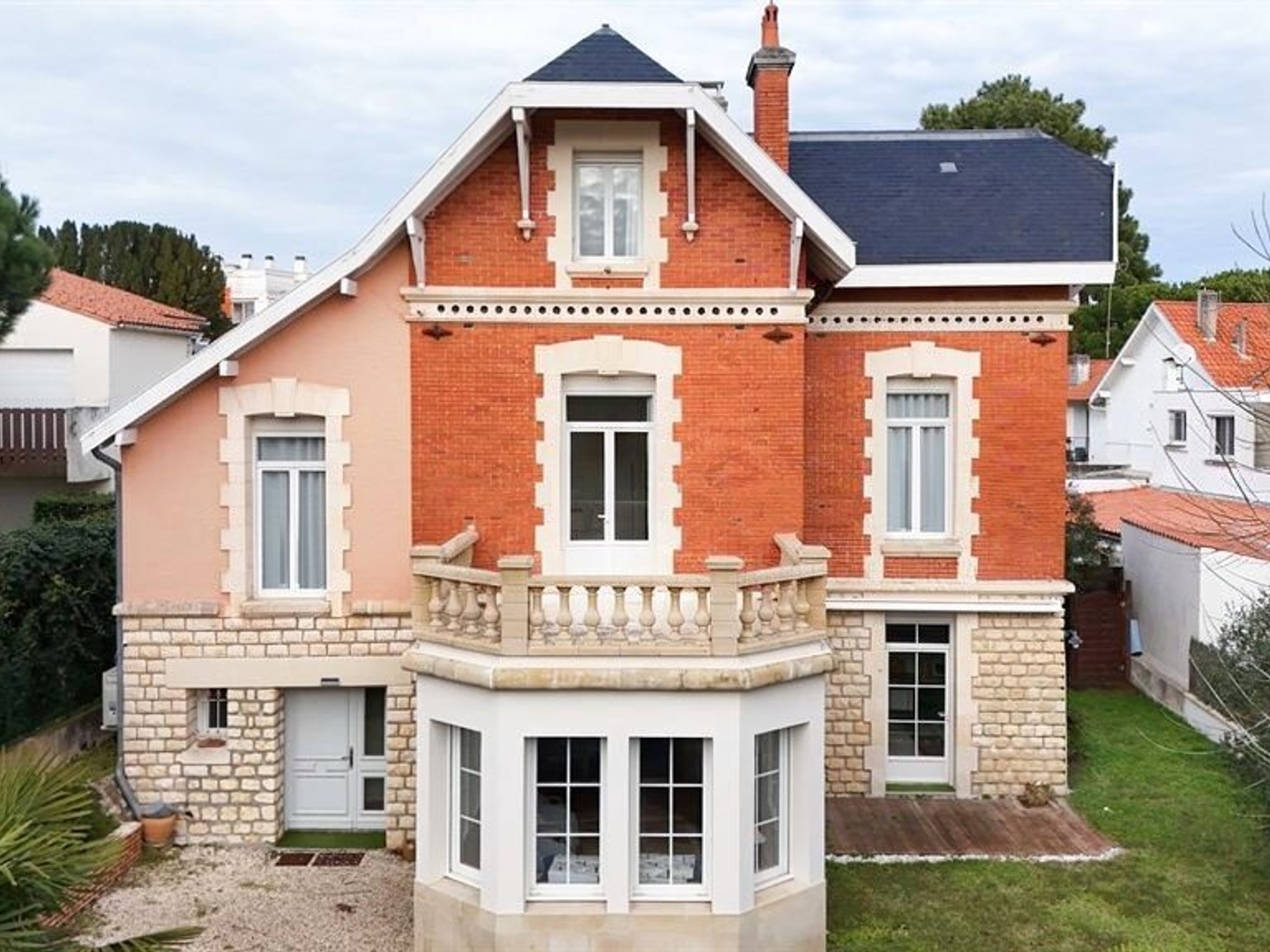 Royan - Maison de caractère proche plage et centre-ville