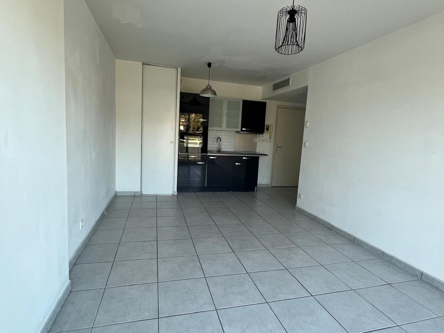 Appartement à vendre - 3 pièces - 48m2 - La Ciotat (13600)