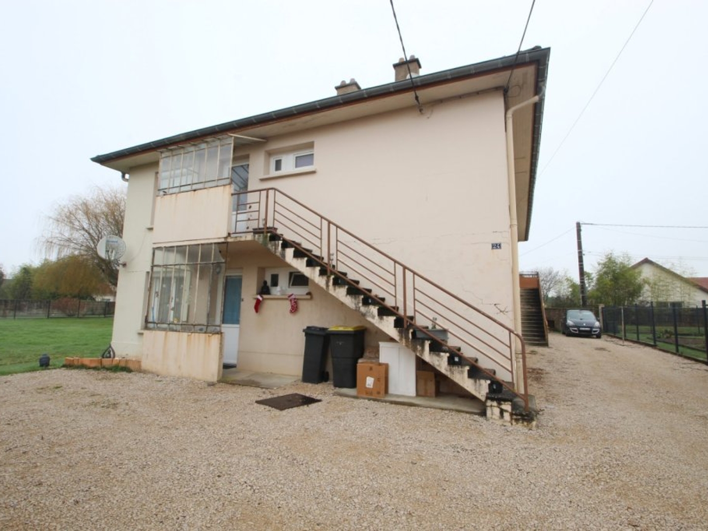 Appartement à vendre - 3 pièces - 193m2 - Louhans (71500)