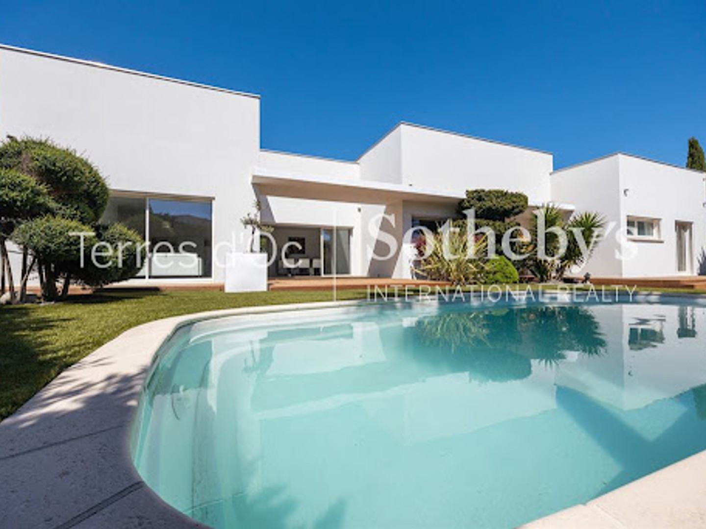 Maison 6 pièces 180 m²