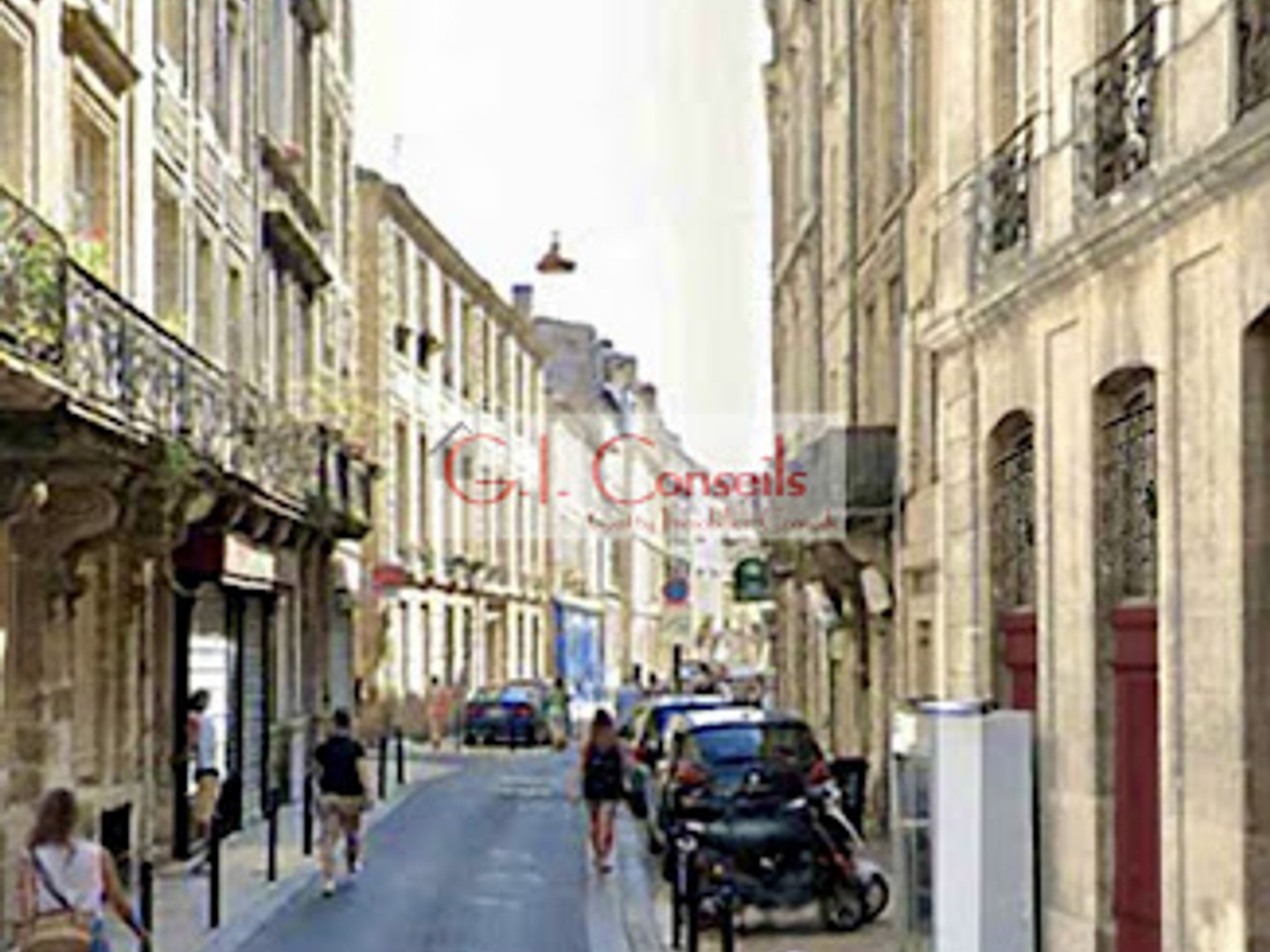 Local commercial 1 pièce 219 m²