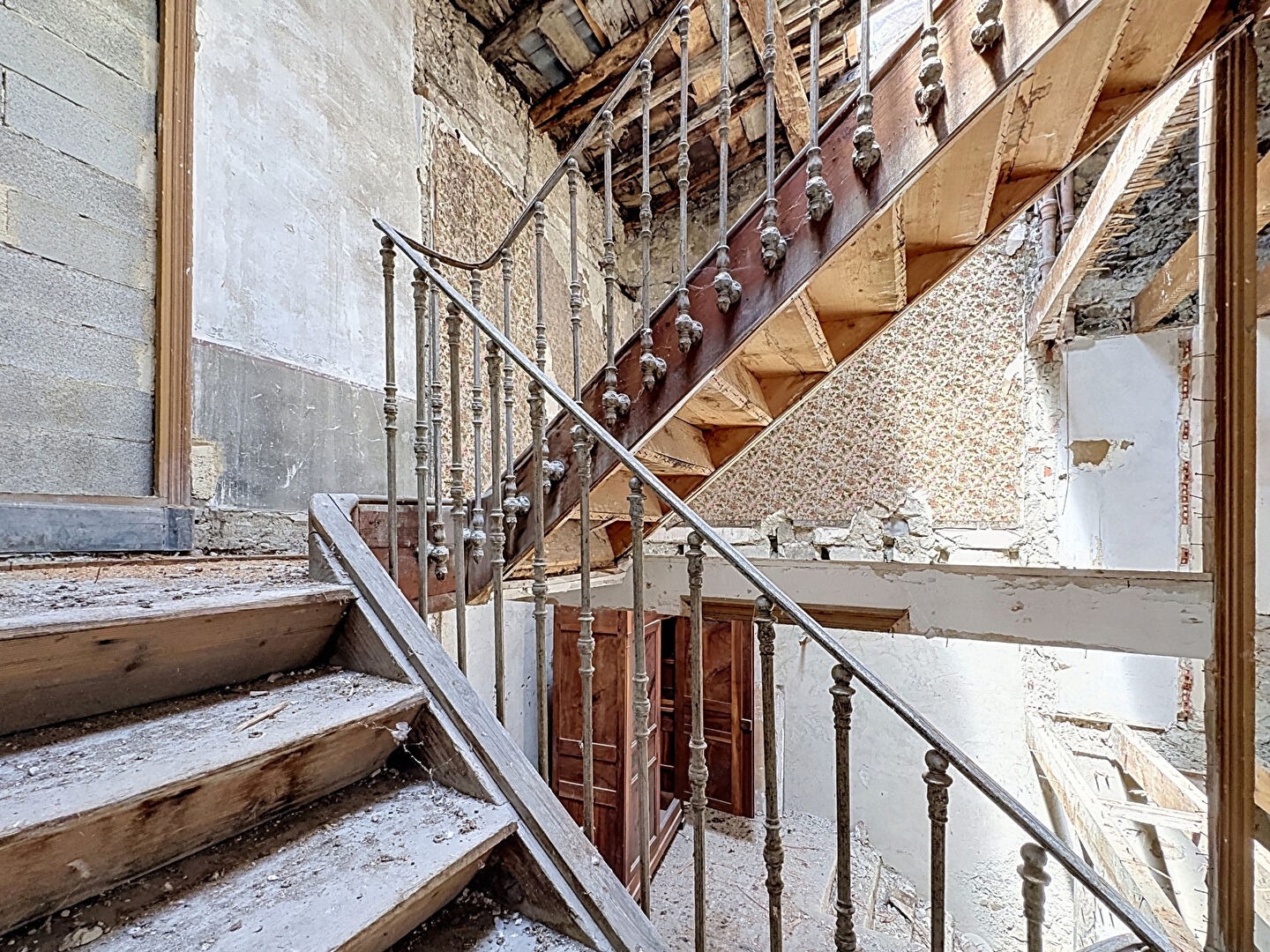 Maison 390 m²