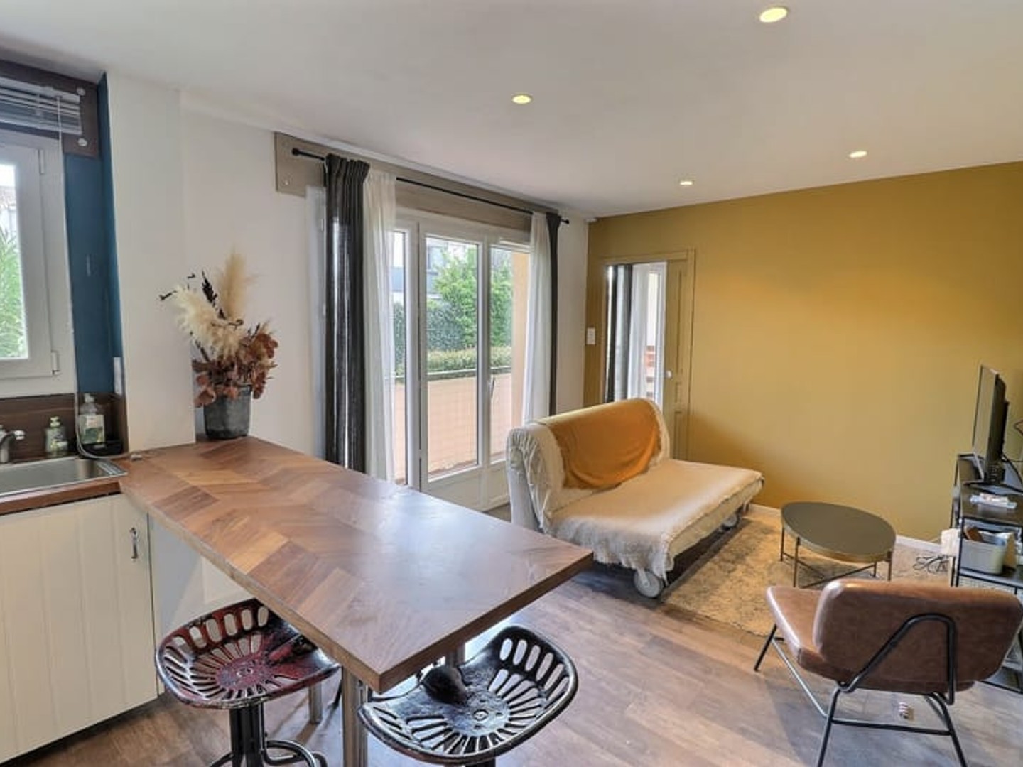 EXCLUSIVITÉ GRAND T2 RÉNOVÉ AVEC BALCON A MONTPELLIER HOPITAUX FACULTE
