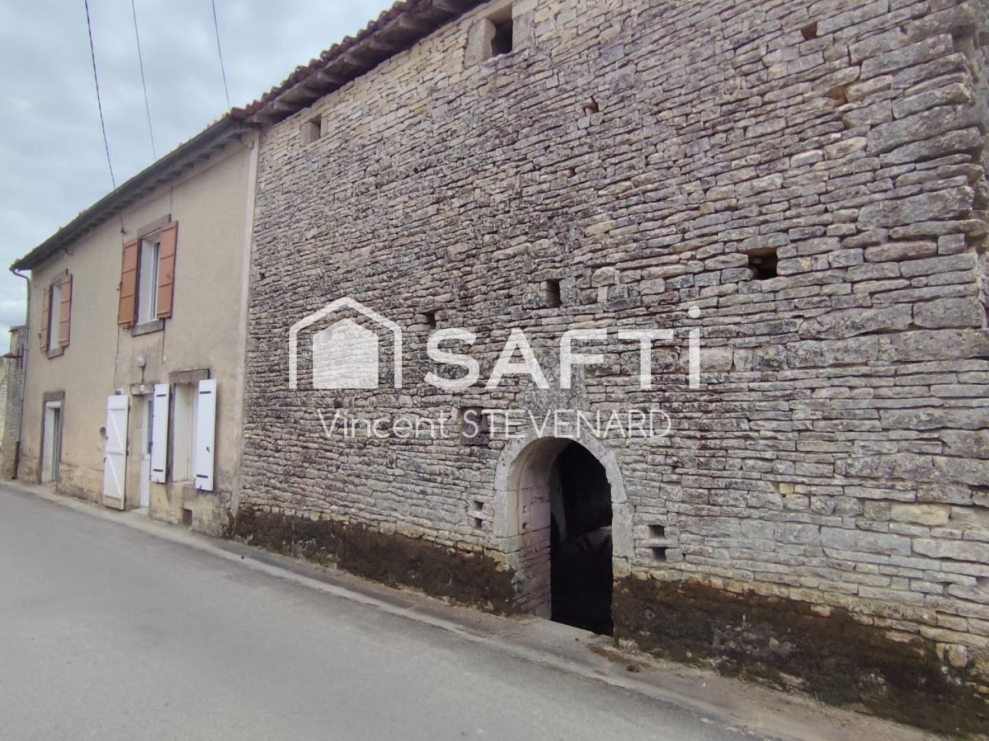 Maison à vendre - 5 pièces - 110m2 - Ligné (16140)