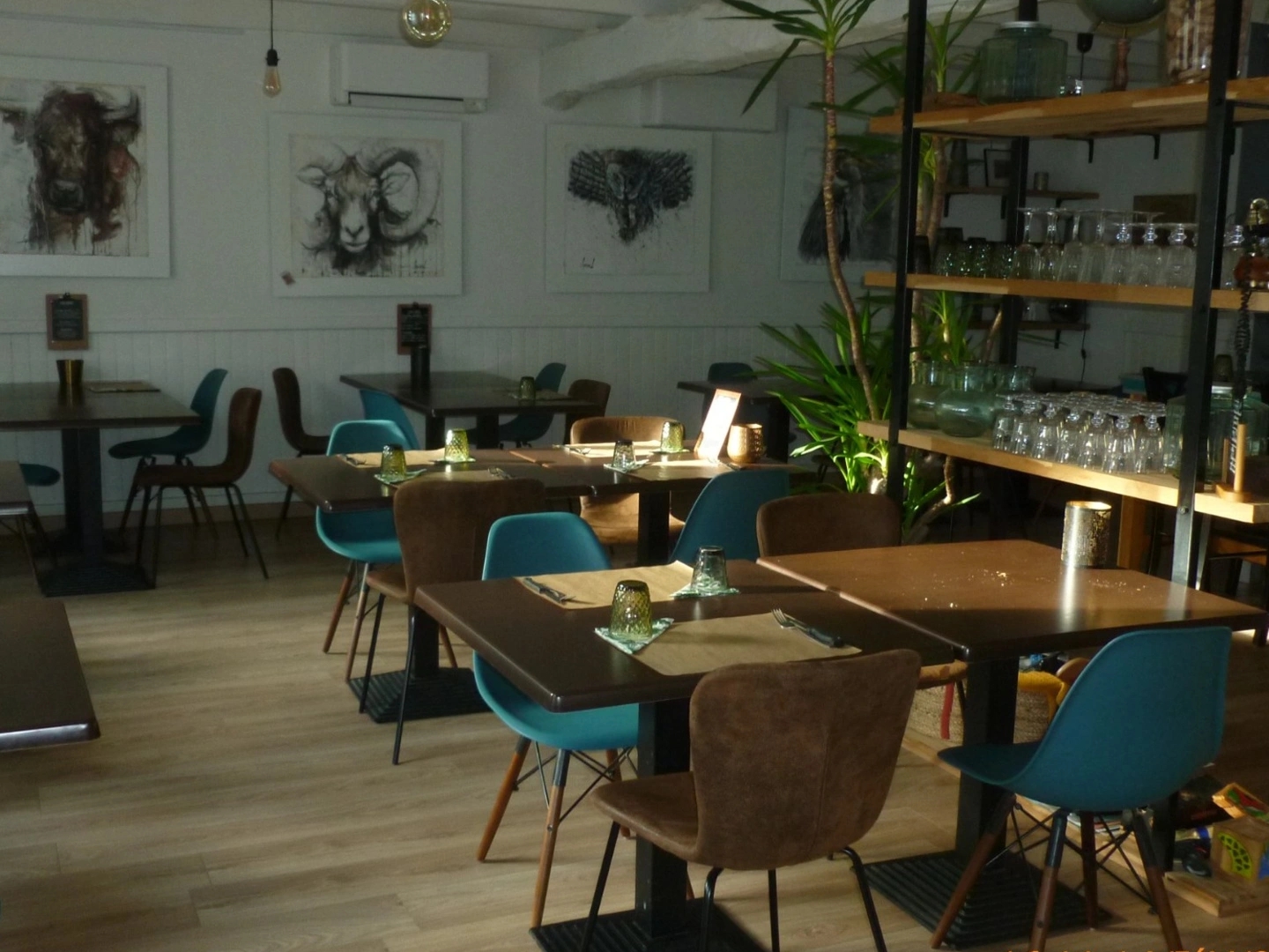 Fonds de commerce 190 m²