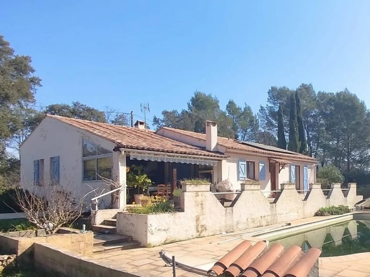 Maison aux beaux volumes pour les amoureux de la Nature