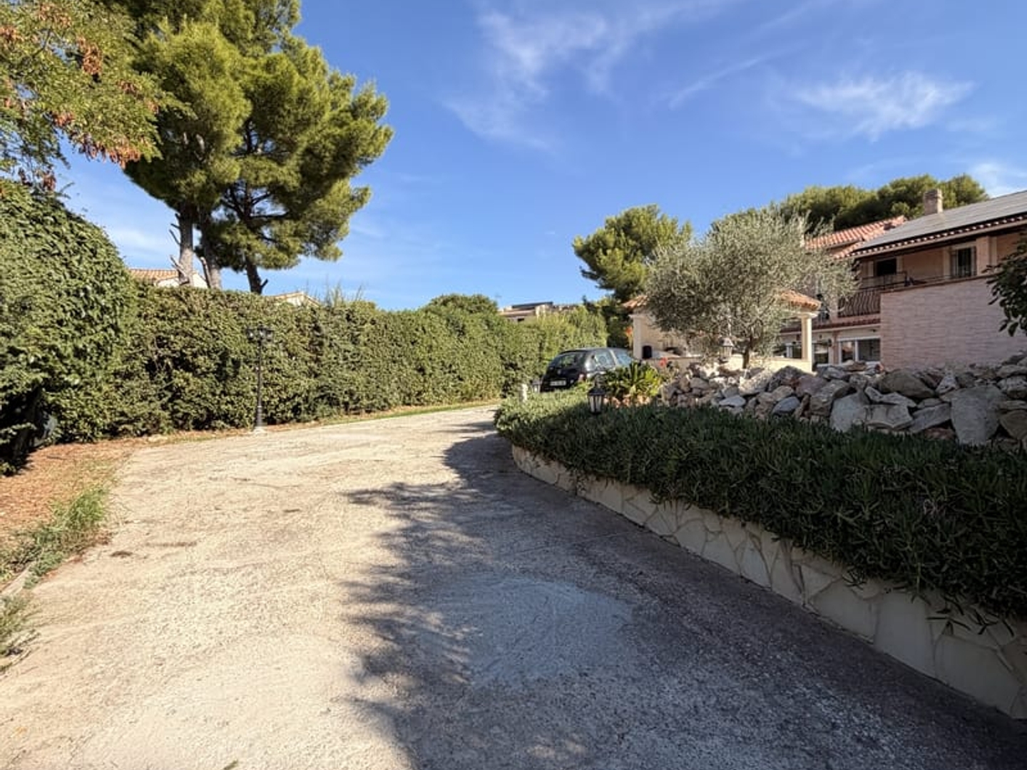 Maison à vendre - 8 pièces - 260m2 - Vitrolles (13127)