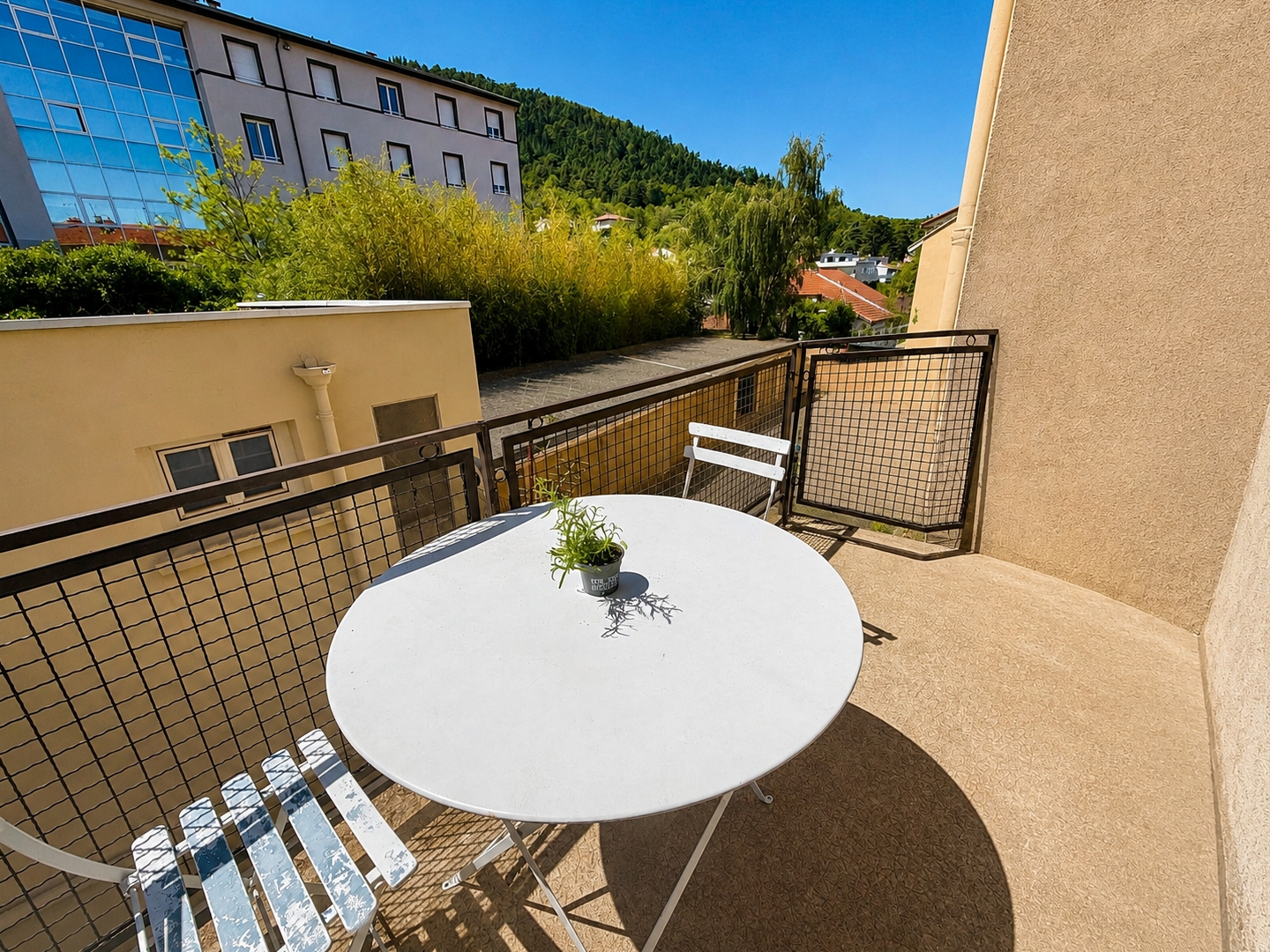 Appartement à vendre - 2 pièces - 36m2 - Ceyrat (63122)