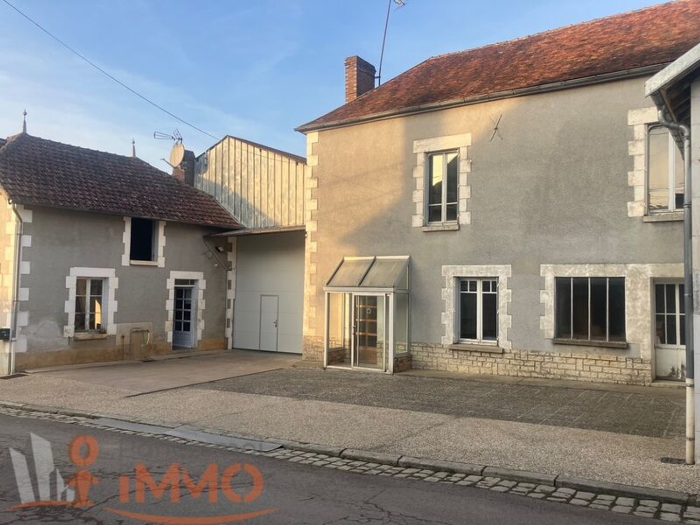 Maison 11 P+C