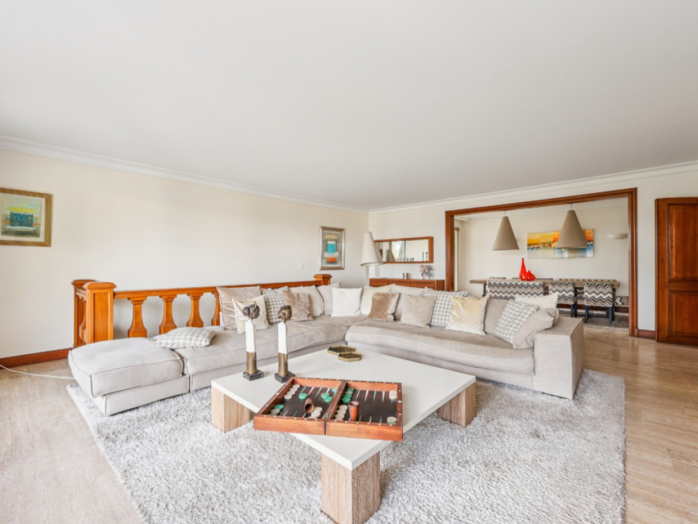 Grand duplex avec vues sur Paris, jardin/terrasses et accès park