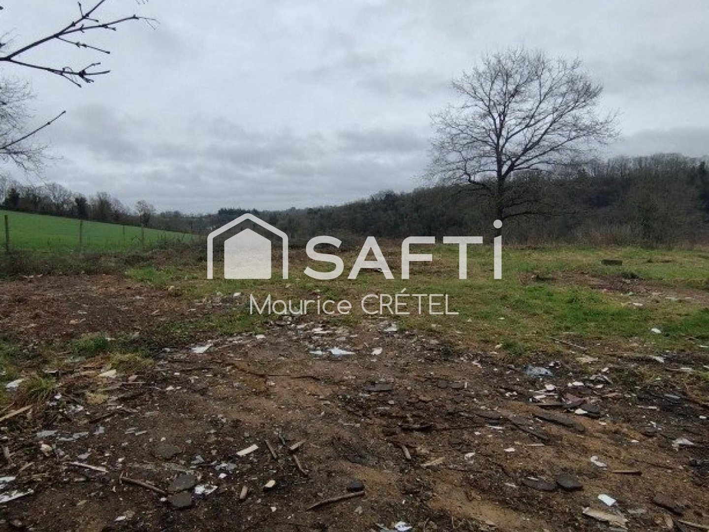 Terrain à vendre - 2250m2 - Chantonnay (85110)