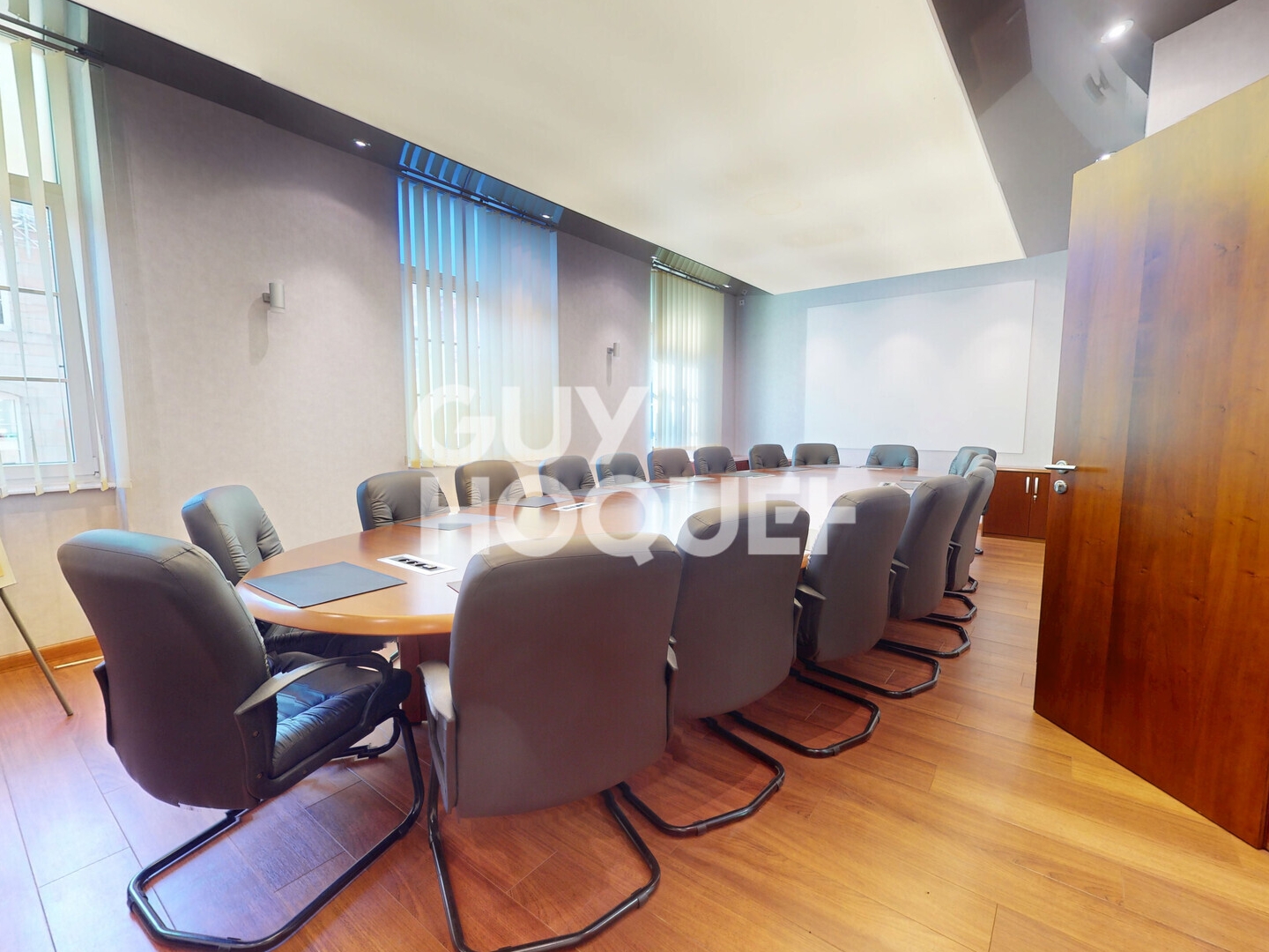 Local / Bureaux 350 m2 à Saint Avold centre ville