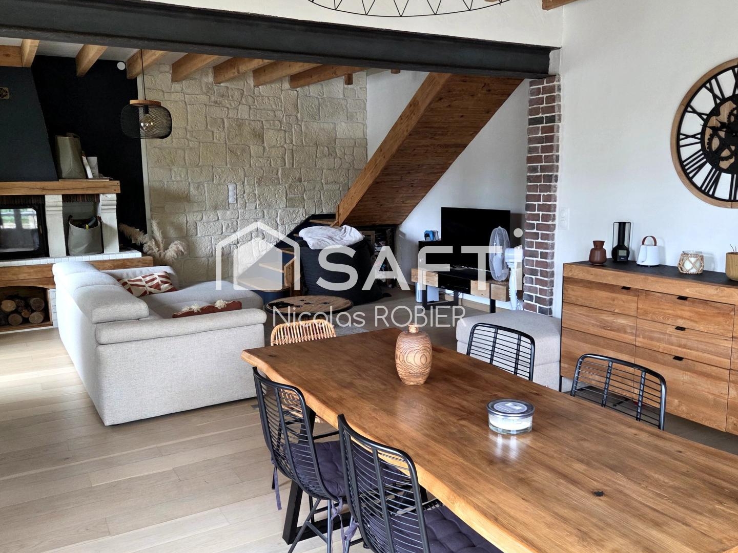 Maison à vendre - 5 pièces - 160m2 - François (79260)