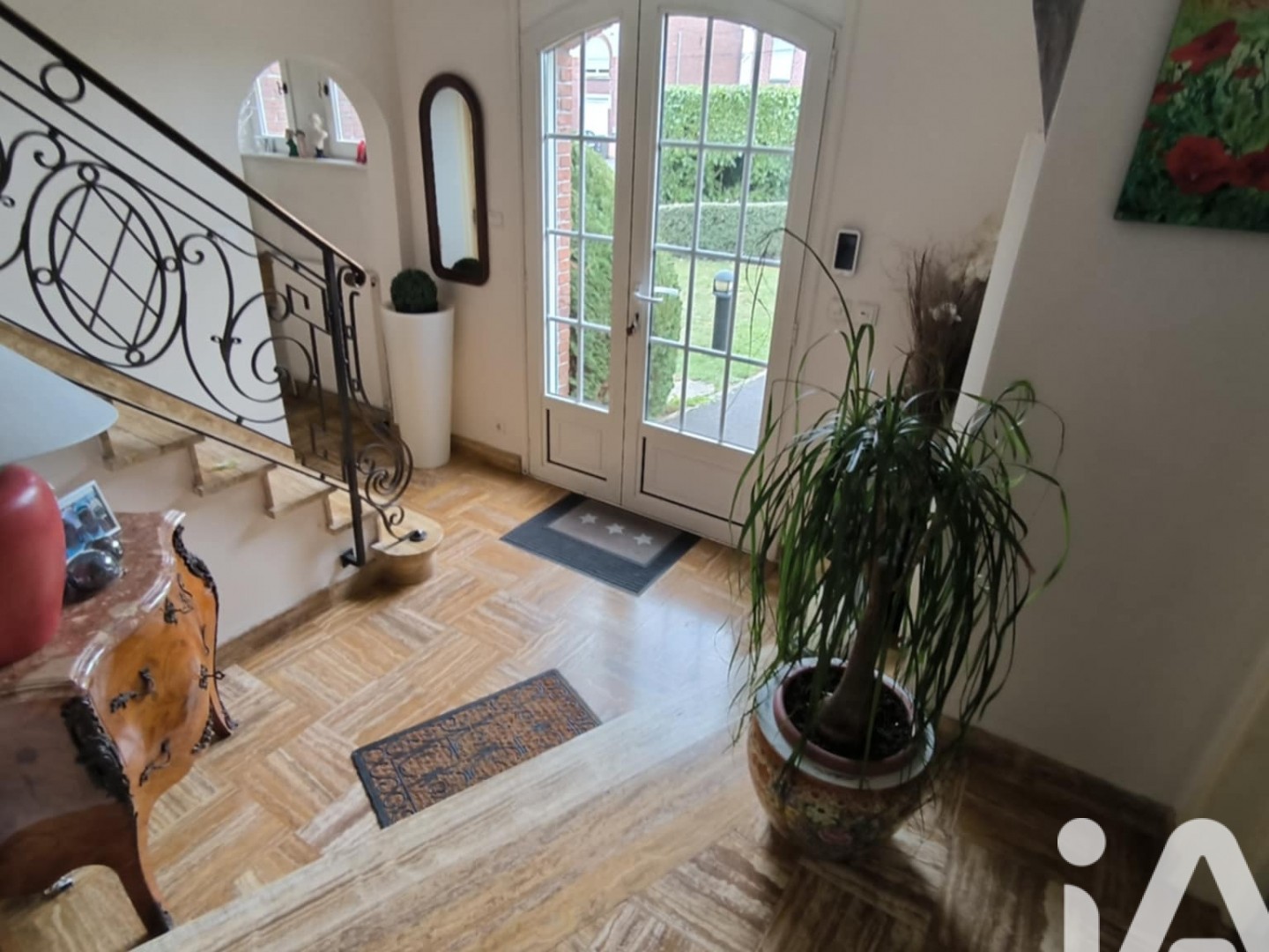 Maison 5 pièces 216 m²