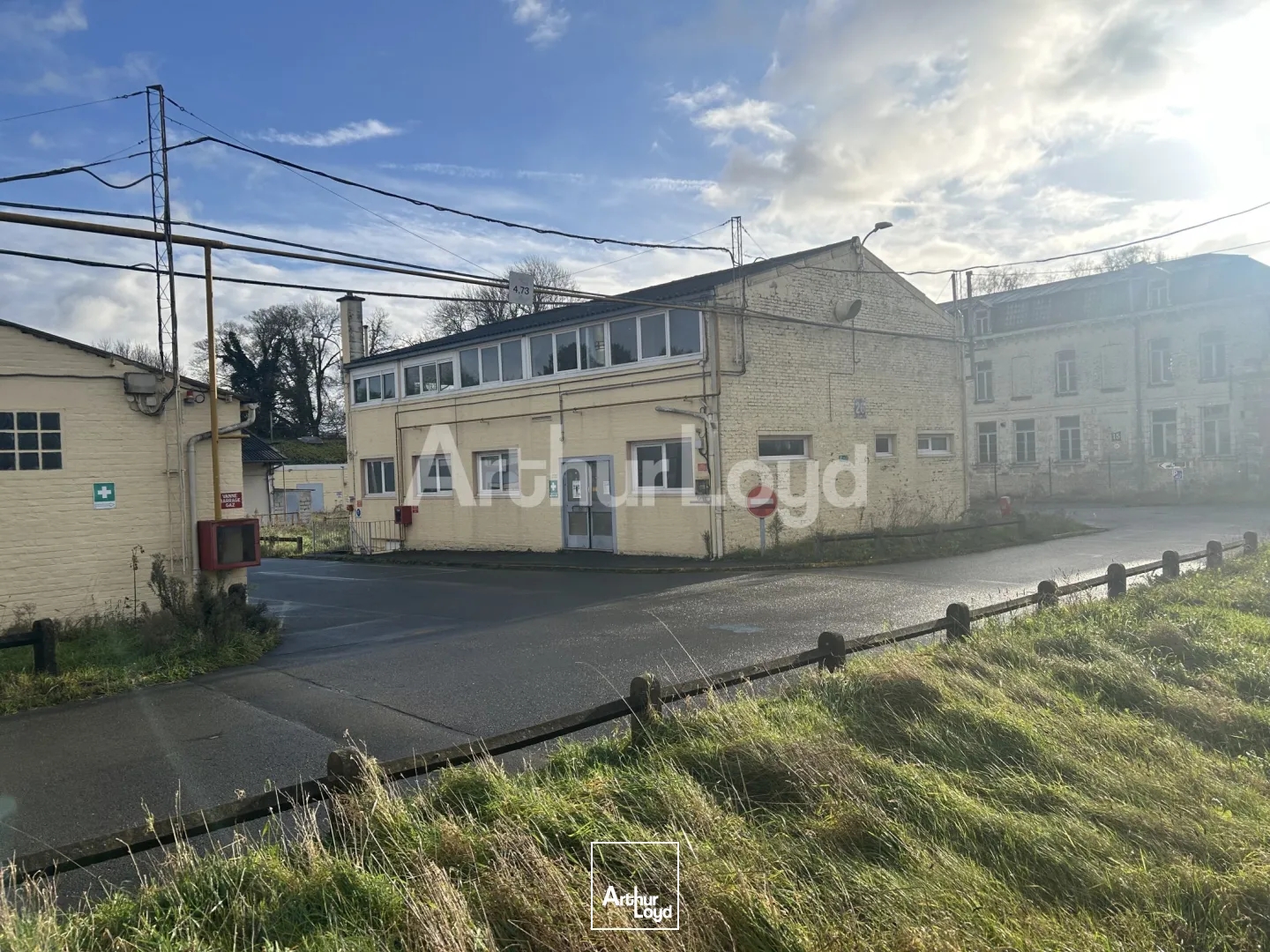 Immeuble à vendre - 3750m2 - Fretin (59273)